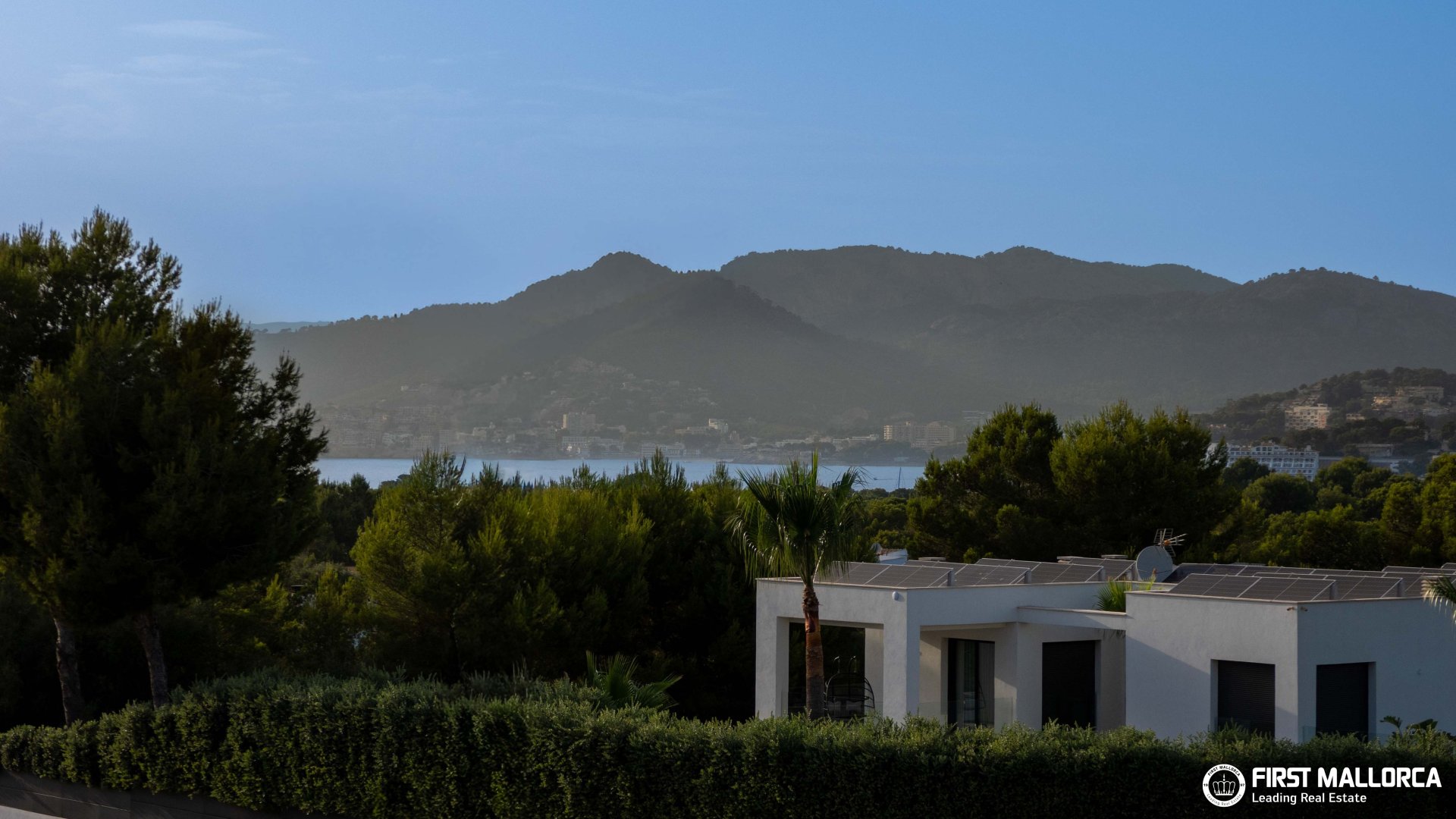 Villa en Santa Ponsa, Mallorca, España 3 dormitorios, 466 m2 No. 190528