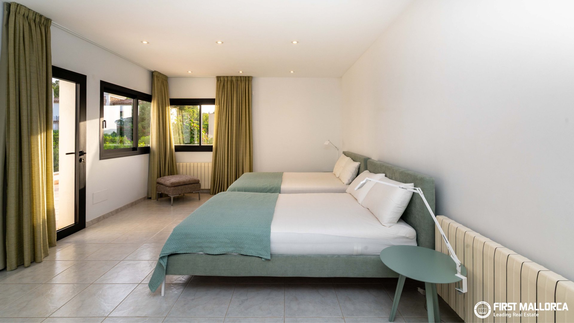 Villa en Santa Ponsa, Mallorca, España 3 dormitorios, 466 m2 No. 190528