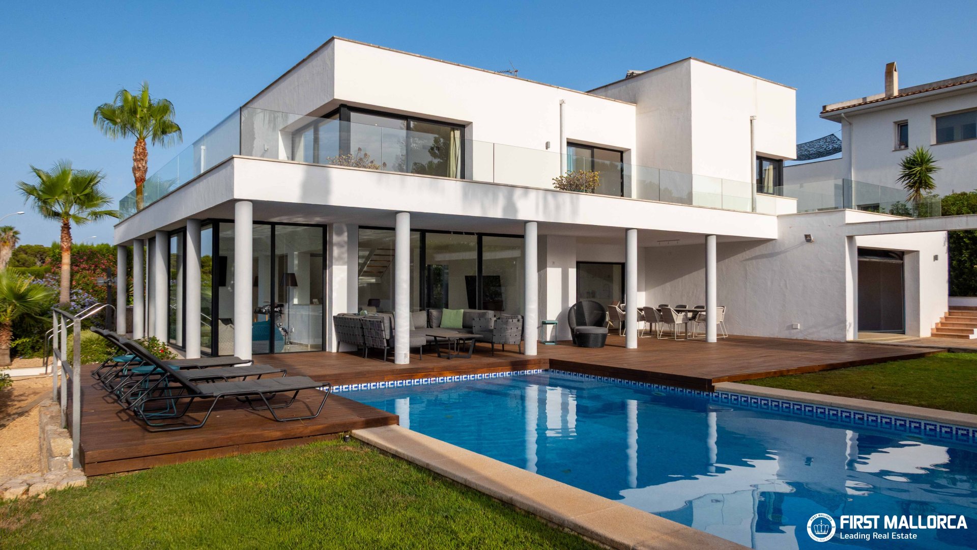 Villa en Santa Ponsa, Mallorca, España 3 dormitorios, 466 m2 No. 190528