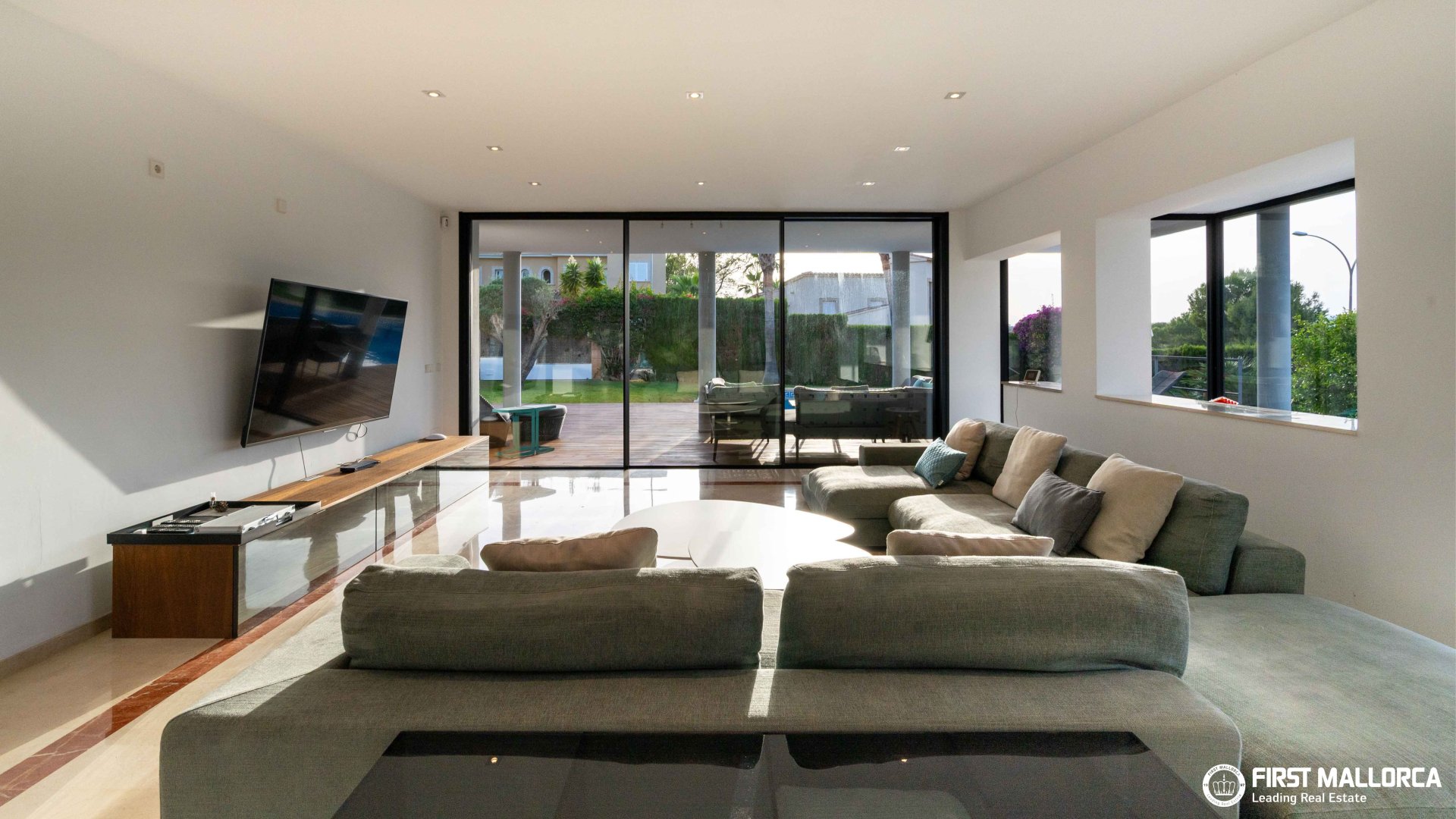 Villa en Santa Ponsa, Mallorca, España 3 dormitorios, 466 m2 No. 190528