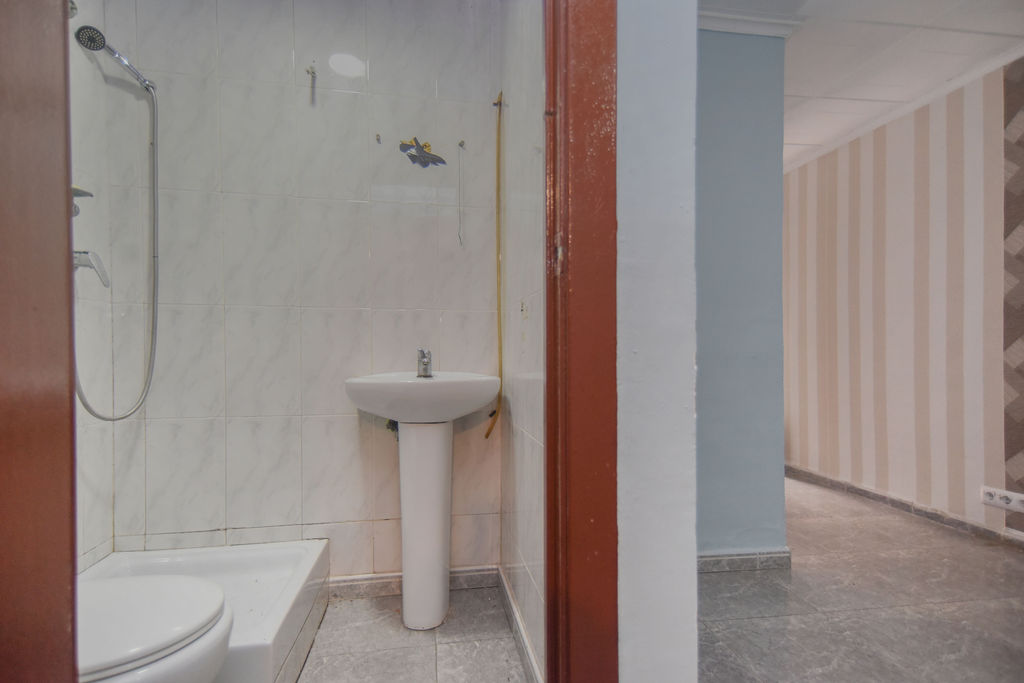 Dzīvoklis Santa Coloma de Gramenet, Barcelona, Spānijā 2 istabas, 63 m2 Nr. 191433