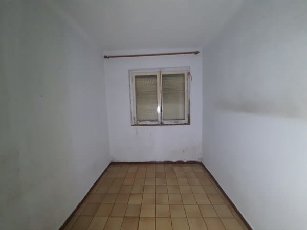 Dzīvoklis Manlleu, Barcelona, Spānijā 3 istabas, 65 m2 Nr. 191432