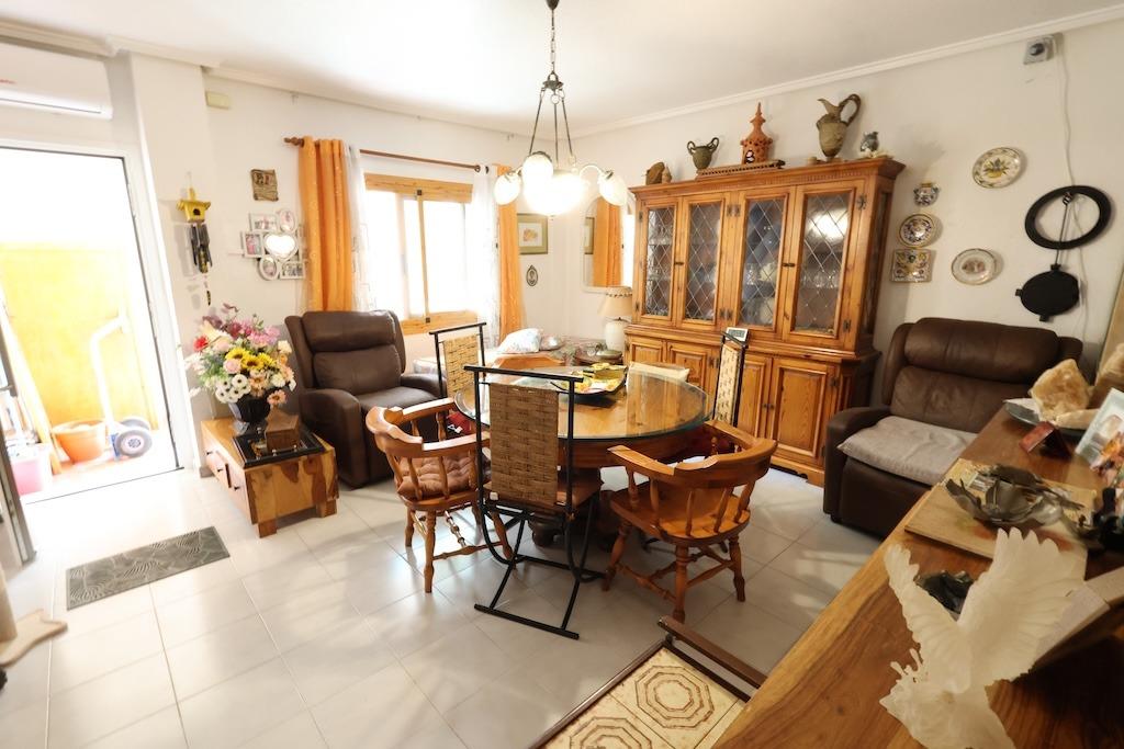 Bungalow w Torrevieja, Alicante, Hiszpania 2 sypialnie, 73 mkw. nr 192278