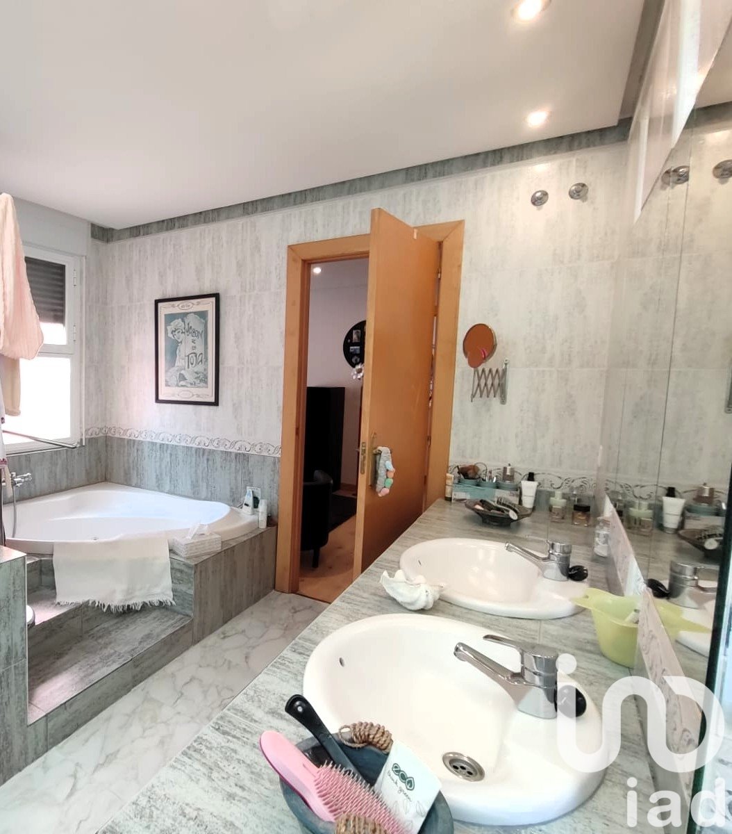 Casa a Santa Elena de Jamuz, Leon, Spagna 3 camere da letto, 376 mq. N° 153280