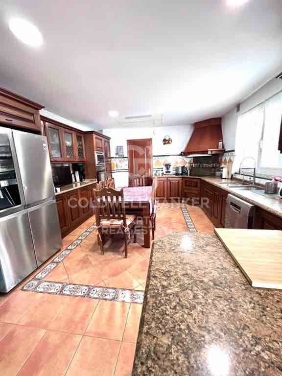 House in Marbella, Malaga, Spain 5 bedrooms, 470 sq.m. No. 159937