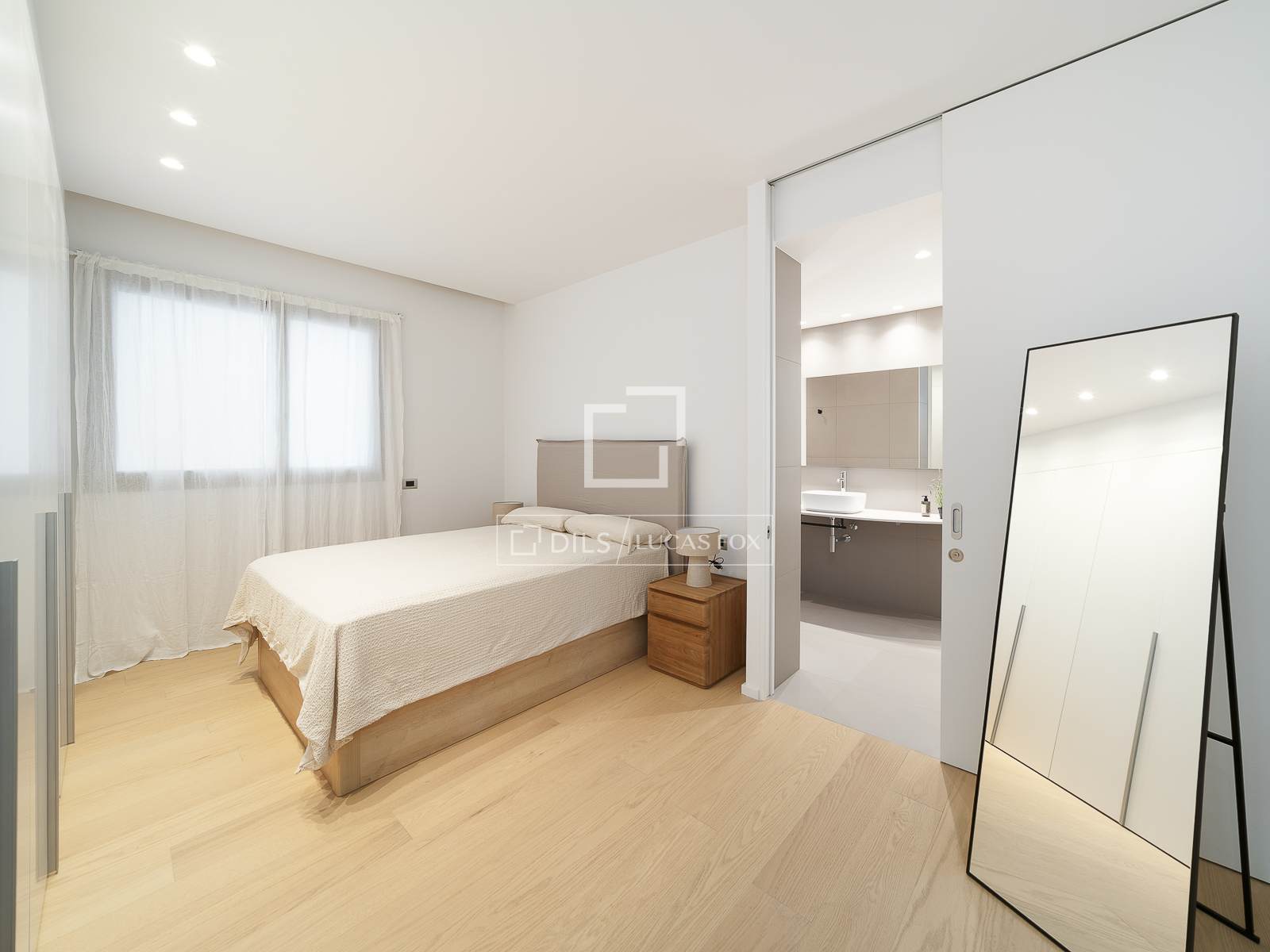 Wohnung in Barcelona, Spanien 2 Schlafzimmer, 93 m2 Nr. 167585