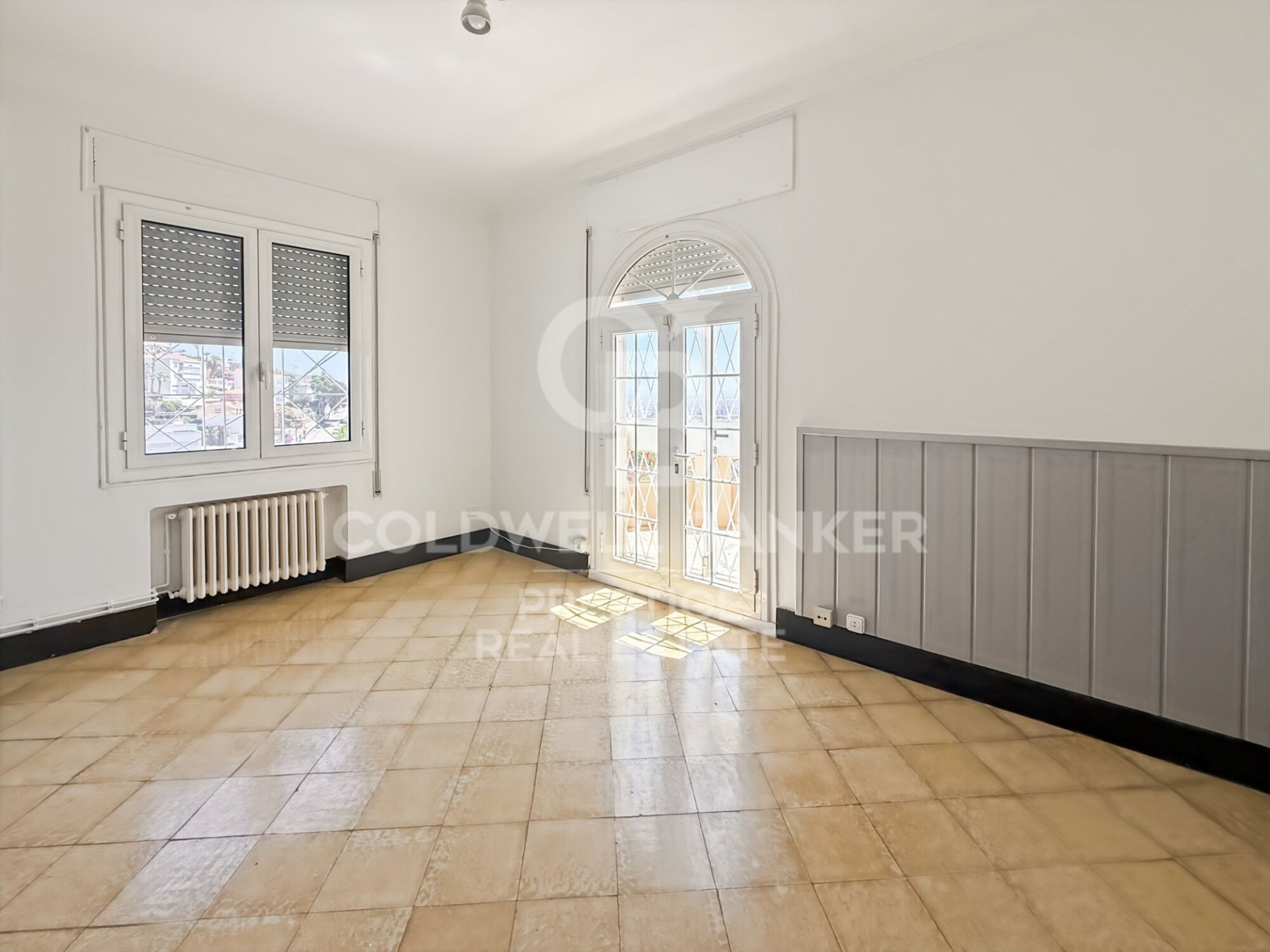 Villa i Sant Just Desvern, Barcelona, Spanien 12 sovrum, 855 kvm. Nr. 178462