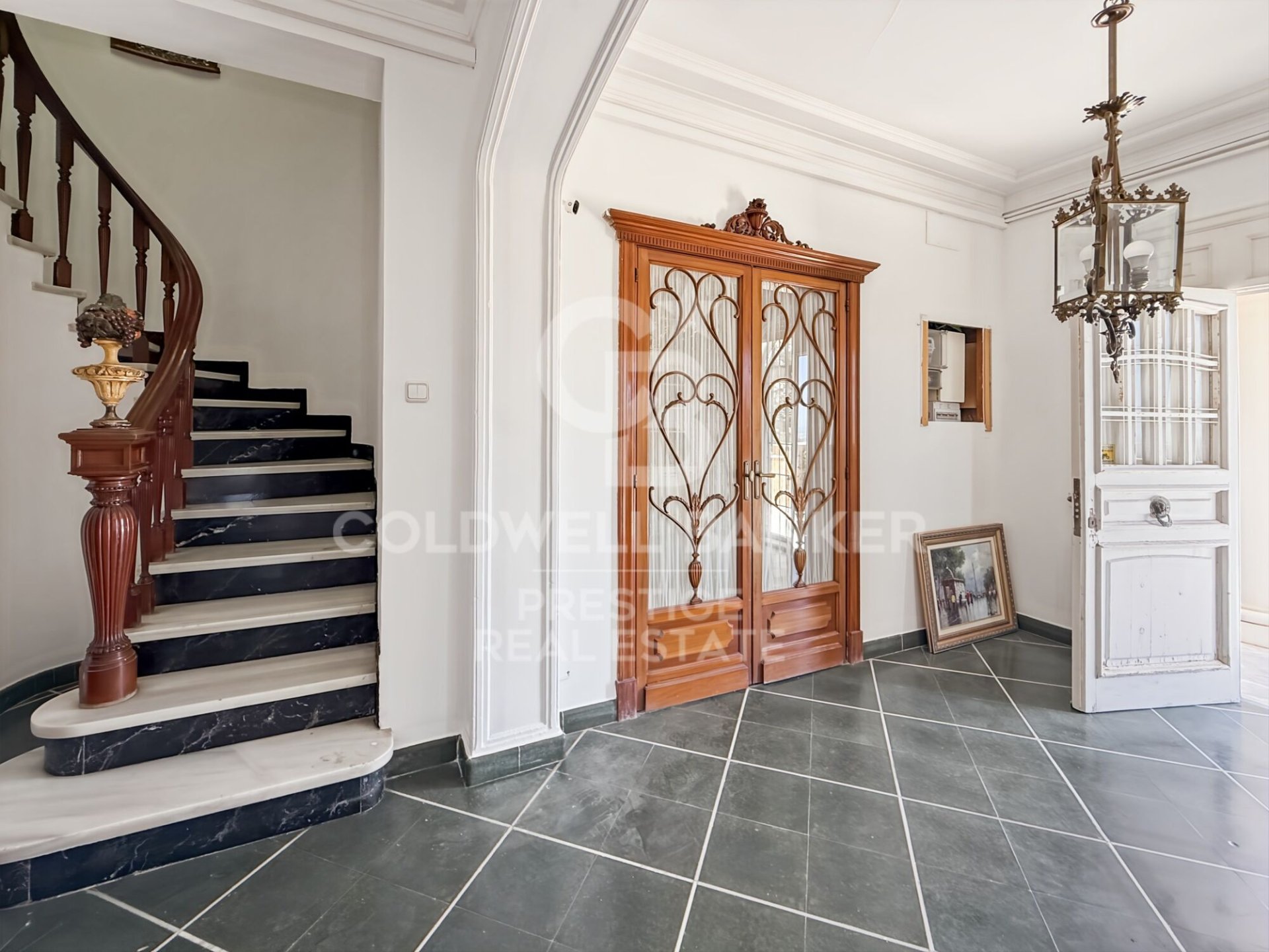 Villa i Sant Just Desvern, Barcelona, Spanien 12 sovrum, 855 kvm. Nr. 178462