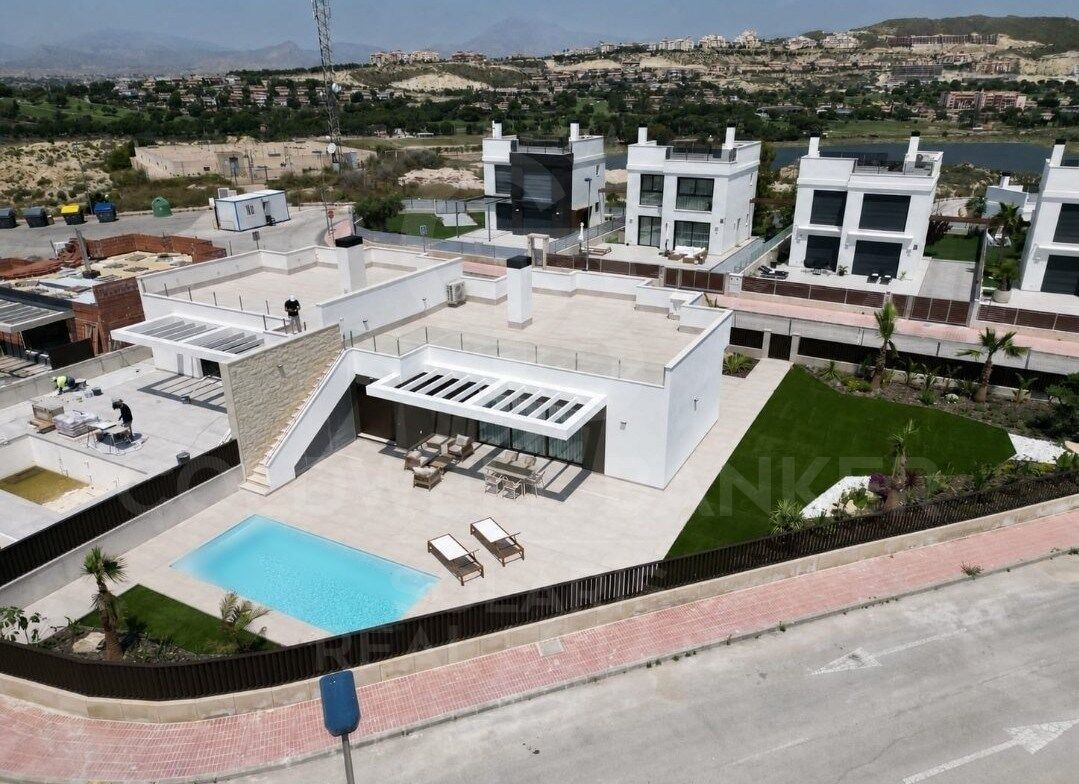 Casa a Mutxamel, Alicante, Spagna 3 camere da letto, 124 mq. N° 178465