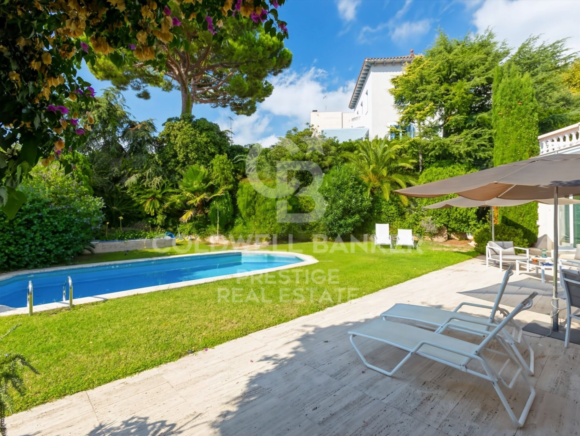 Villa i El Masnou, Barcelona, Spanien 7 sovrum, 481 kvm. Nr. 178461