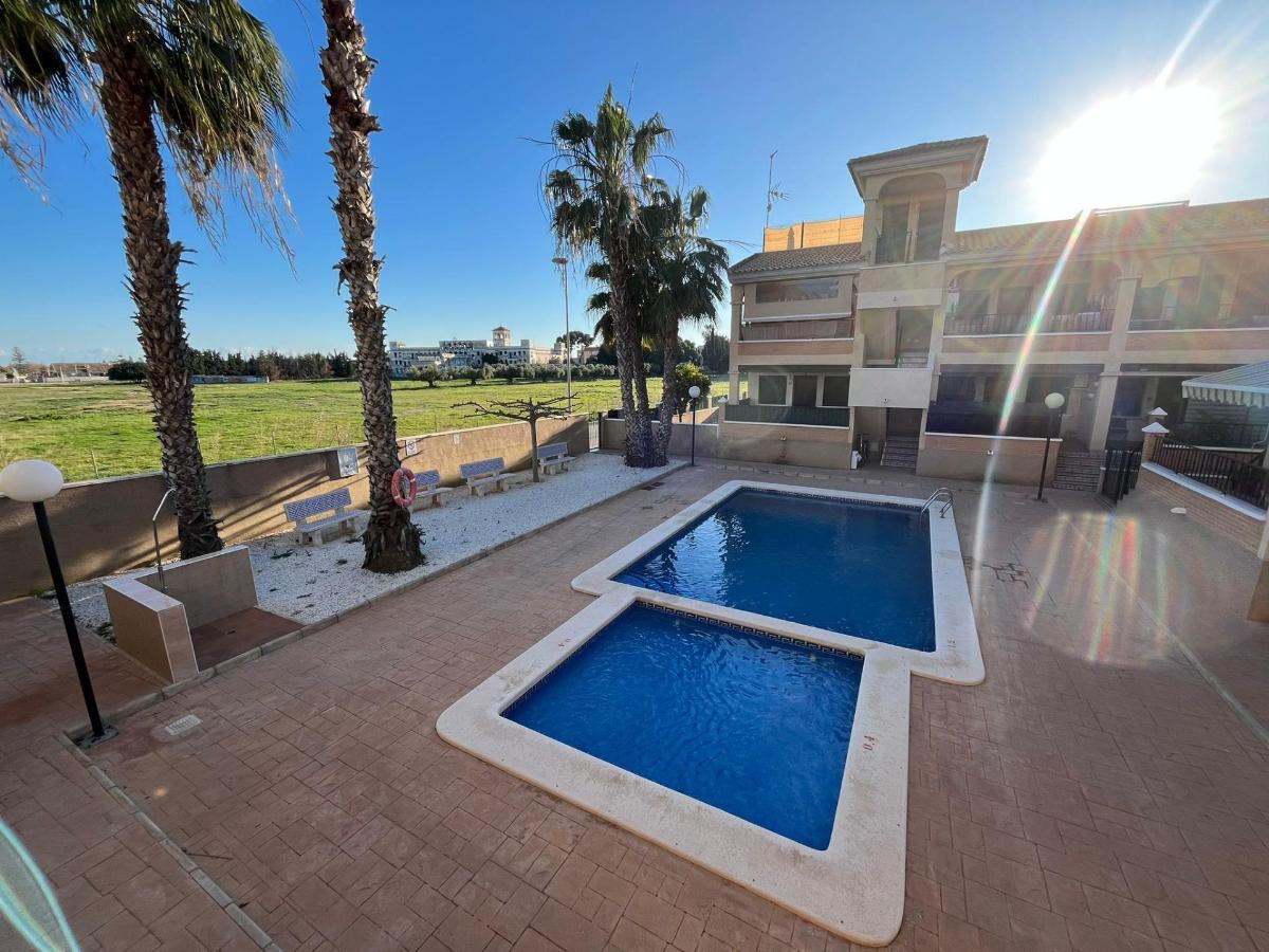 Bungalow in San Javier, Murcia, Spain 2 bedrooms, 67 sq.m. No. 183827
