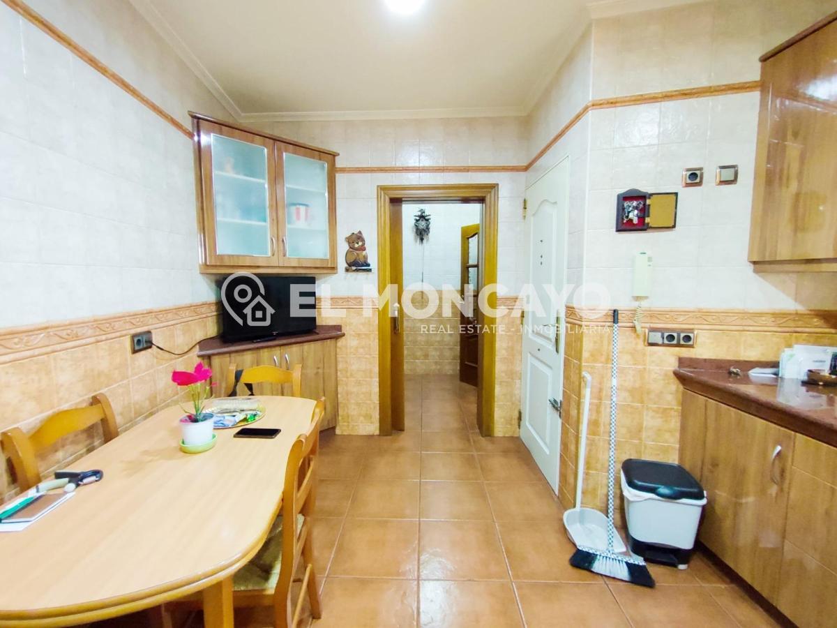 Villa à Orihuela, Alicante, Espagne 3 chambres, 78 m2 No. 183828