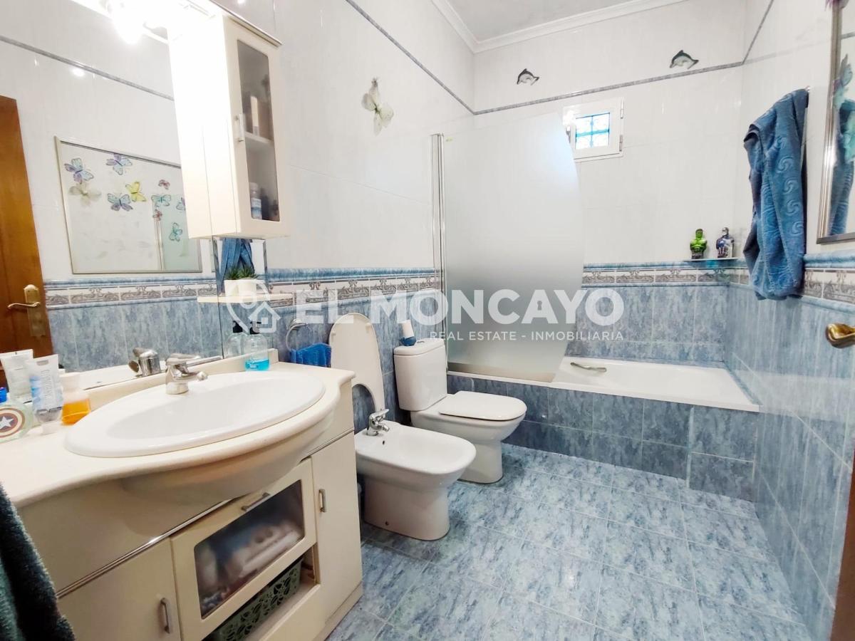 Villa à Orihuela, Alicante, Espagne 3 chambres, 78 m2 No. 183828