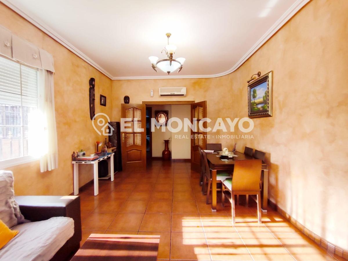 Villa à Orihuela, Alicante, Espagne 3 chambres, 78 m2 No. 183828