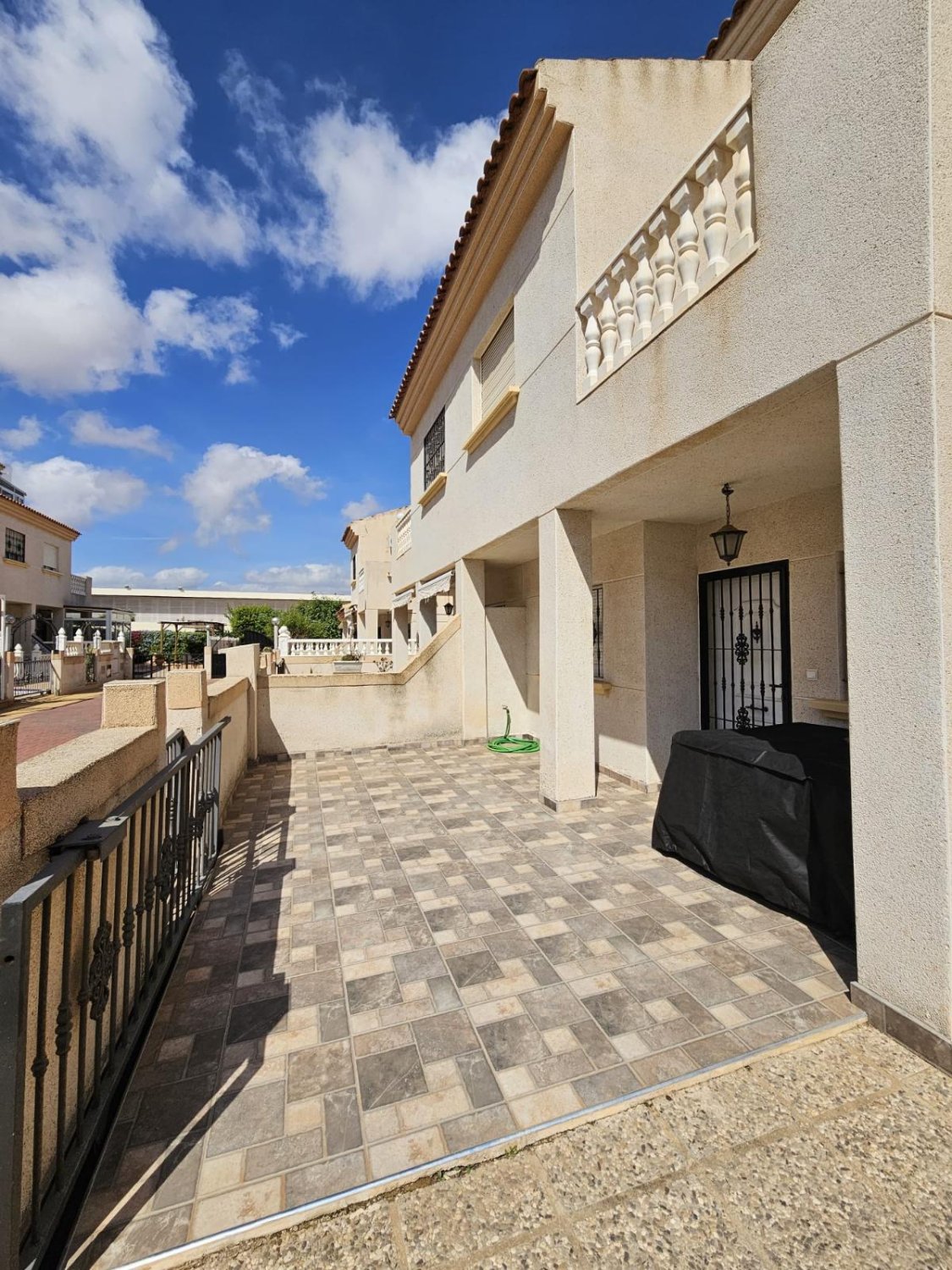 Duplex in Torrevieja, Alicante, Spain 2 bedrooms, 1 sq.m. No. 183831