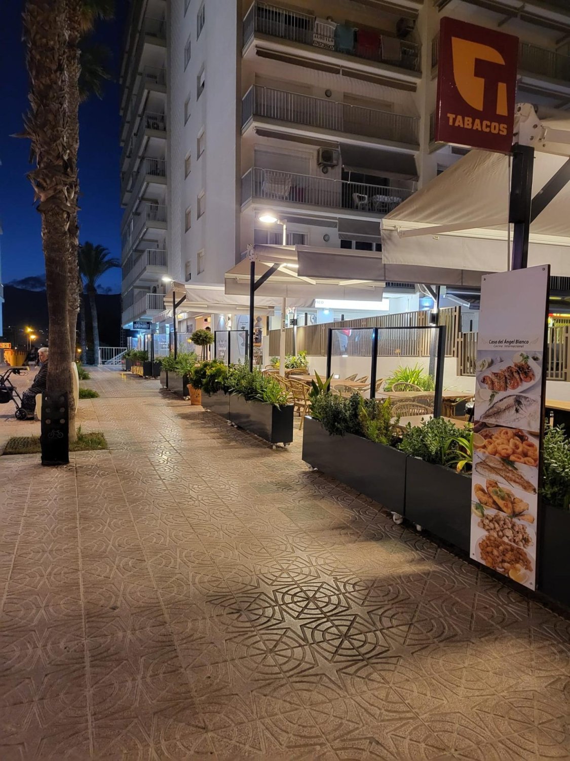 Lokal usługowy w Calpe, Alicante, Hiszpania 85 mkw. nr 165689