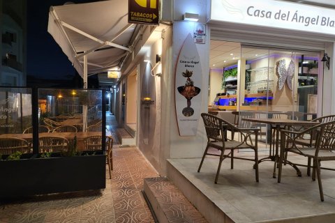 Commercial property in Calpe, Alicante, Spain 85 sq.m. No. 165689