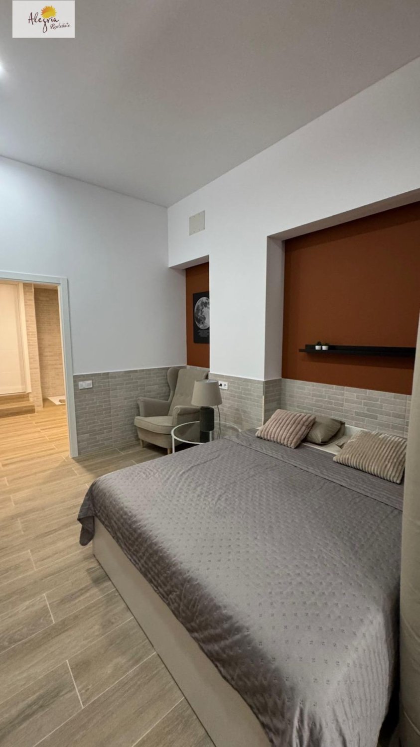 Apartment in Valencia, Spain 1 bedroom, 50 sq.m. No. 165686