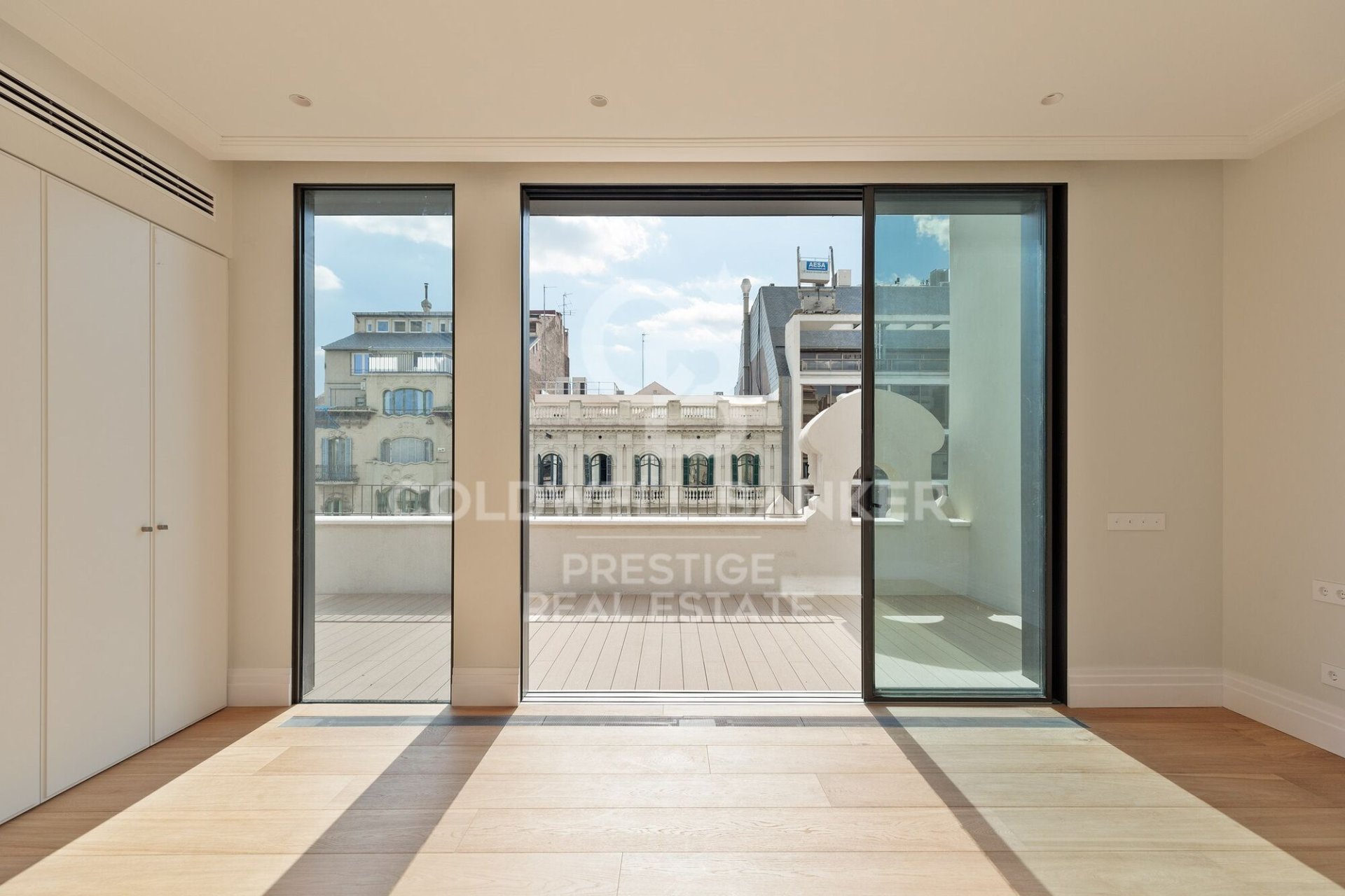 Penthouse in Barcelona, Spain 3 bedrooms, 200 sq.m. No. 159528