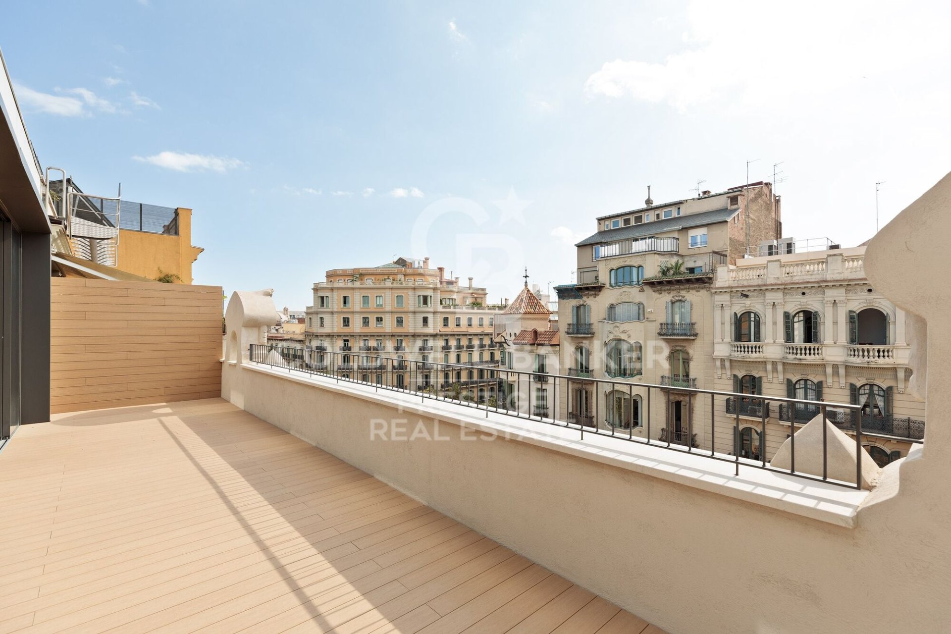 Penthouse in Barcelona, Spain 3 bedrooms, 200 sq.m. No. 159528