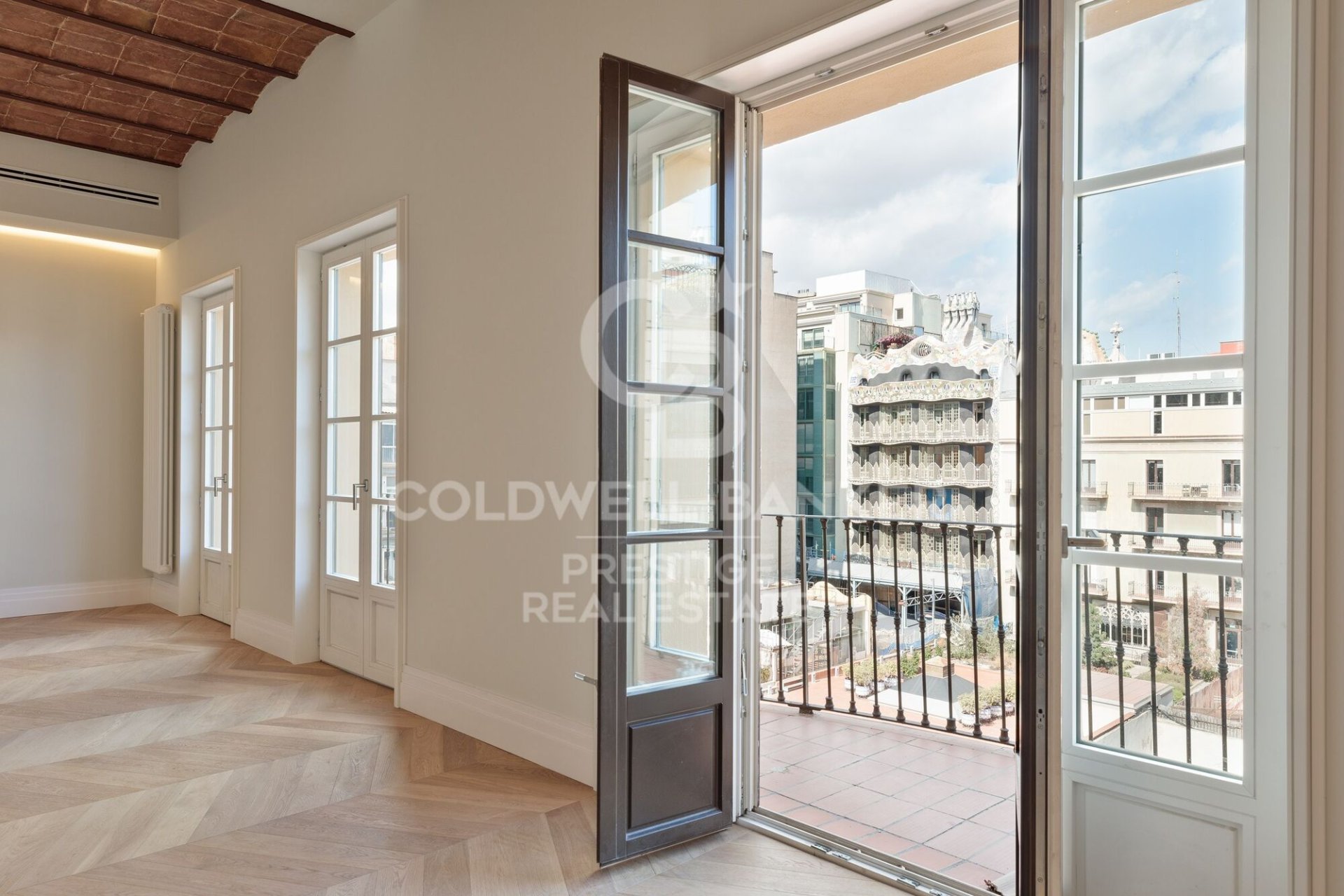 Penthouse in Barcelona, Spain 3 bedrooms, 220 sq.m. No. 159529