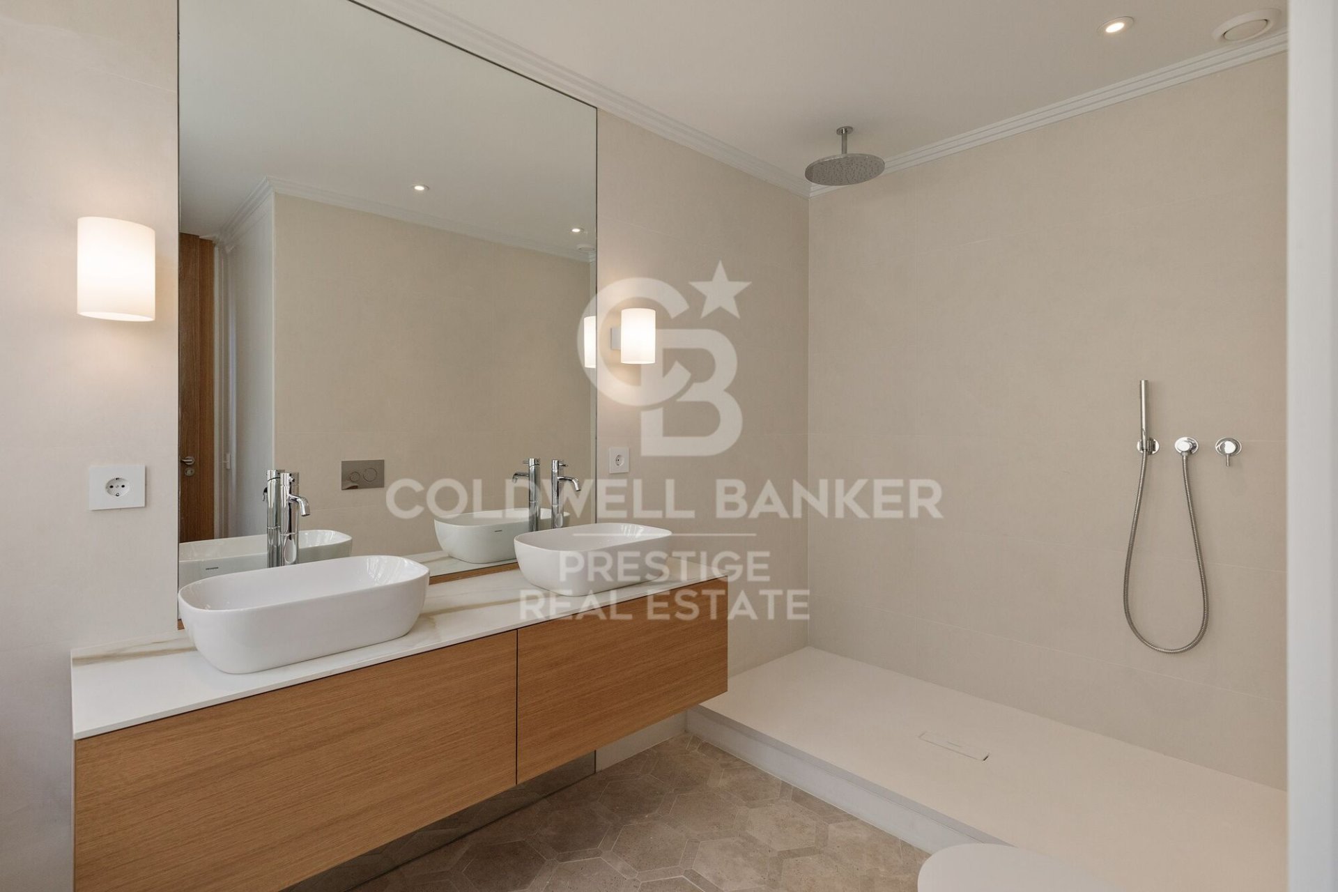 Penthouse in Barcelona, Spain 3 bedrooms, 220 sq.m. No. 159529