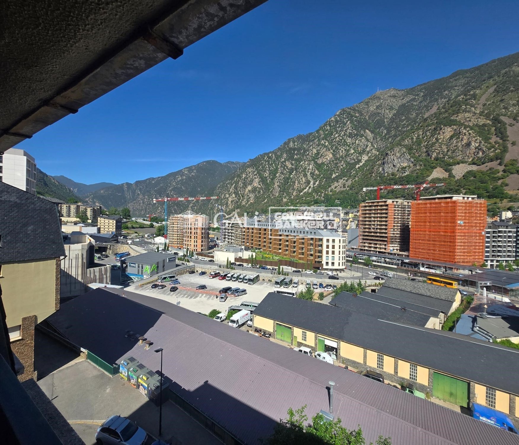 Penthouse à Principado De Andorra (Ninguna Poblacion Tiene C.P.), Lleida, Espagne 4 chambres, 100 m2 No. 179197