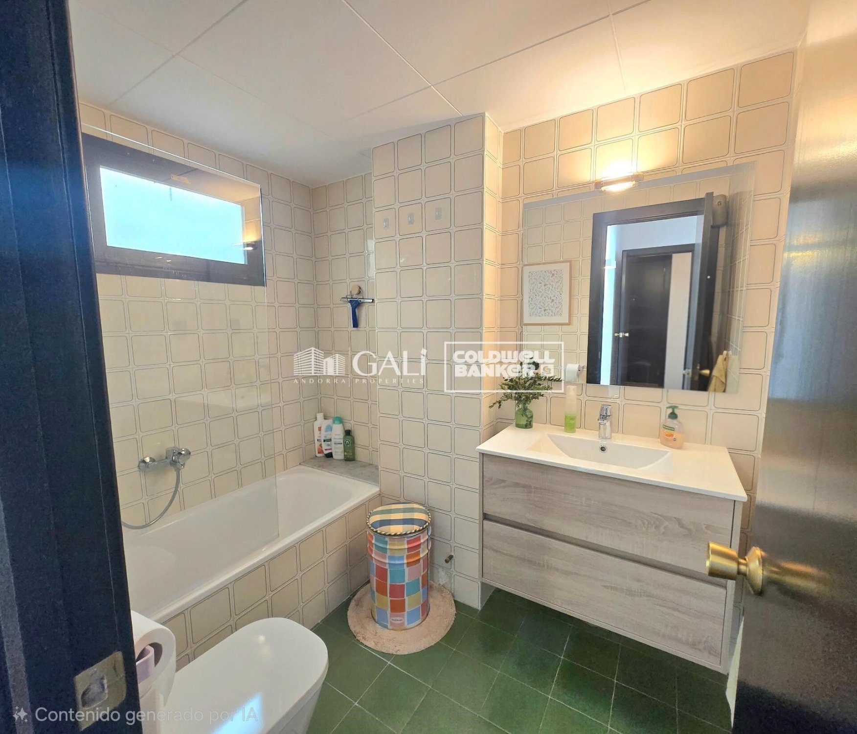 Penthouse à Principado De Andorra (Ninguna Poblacion Tiene C.P.), Lleida, Espagne 4 chambres, 100 m2 No. 179197