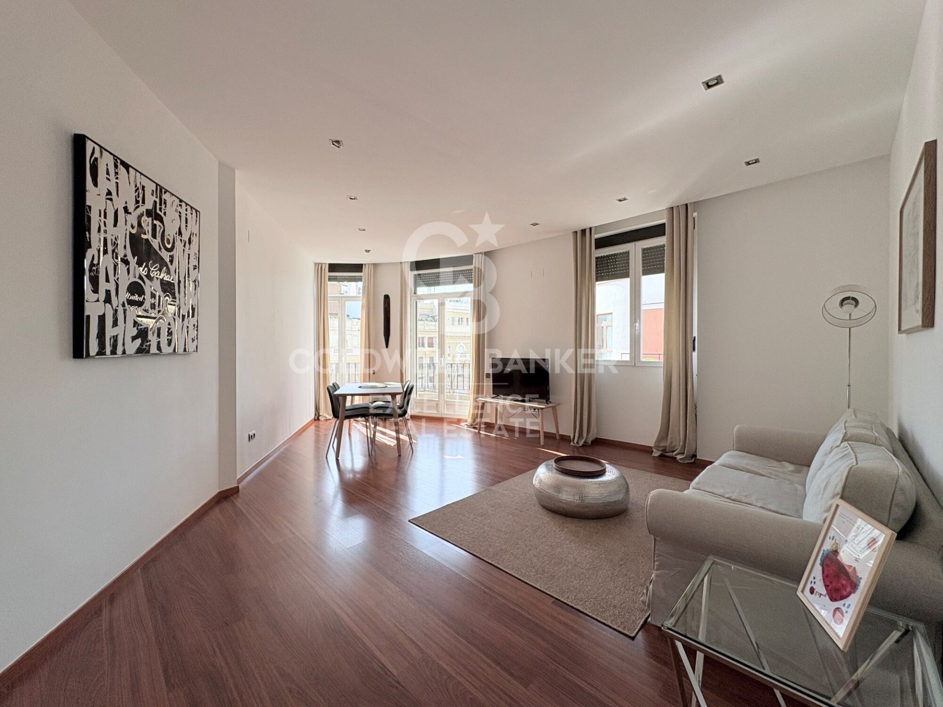 Apartment à Valencia, Espagne 3 chambres, 113 m2 No. 179200