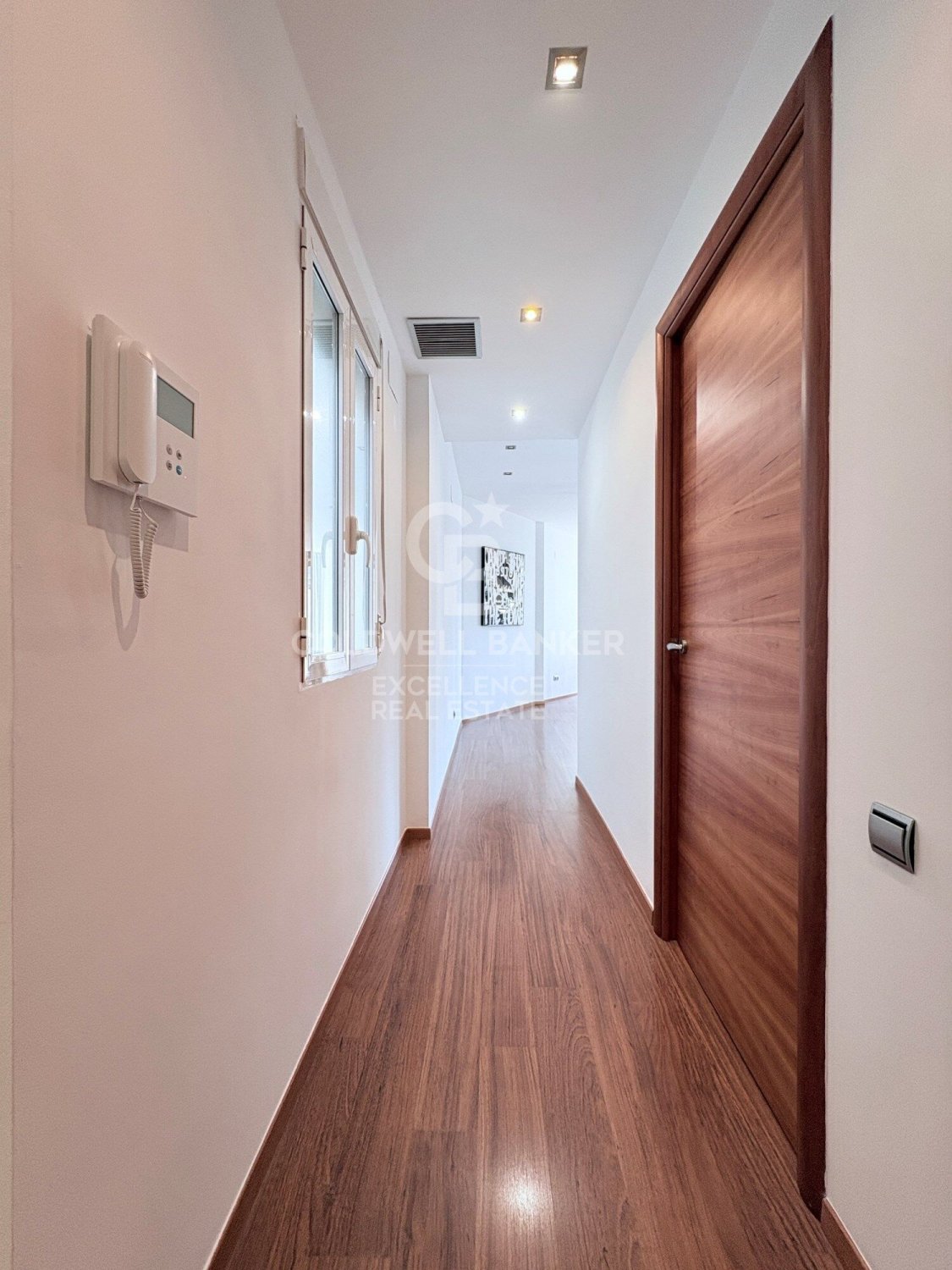 Apartment à Valencia, Espagne 3 chambres, 113 m2 No. 179200