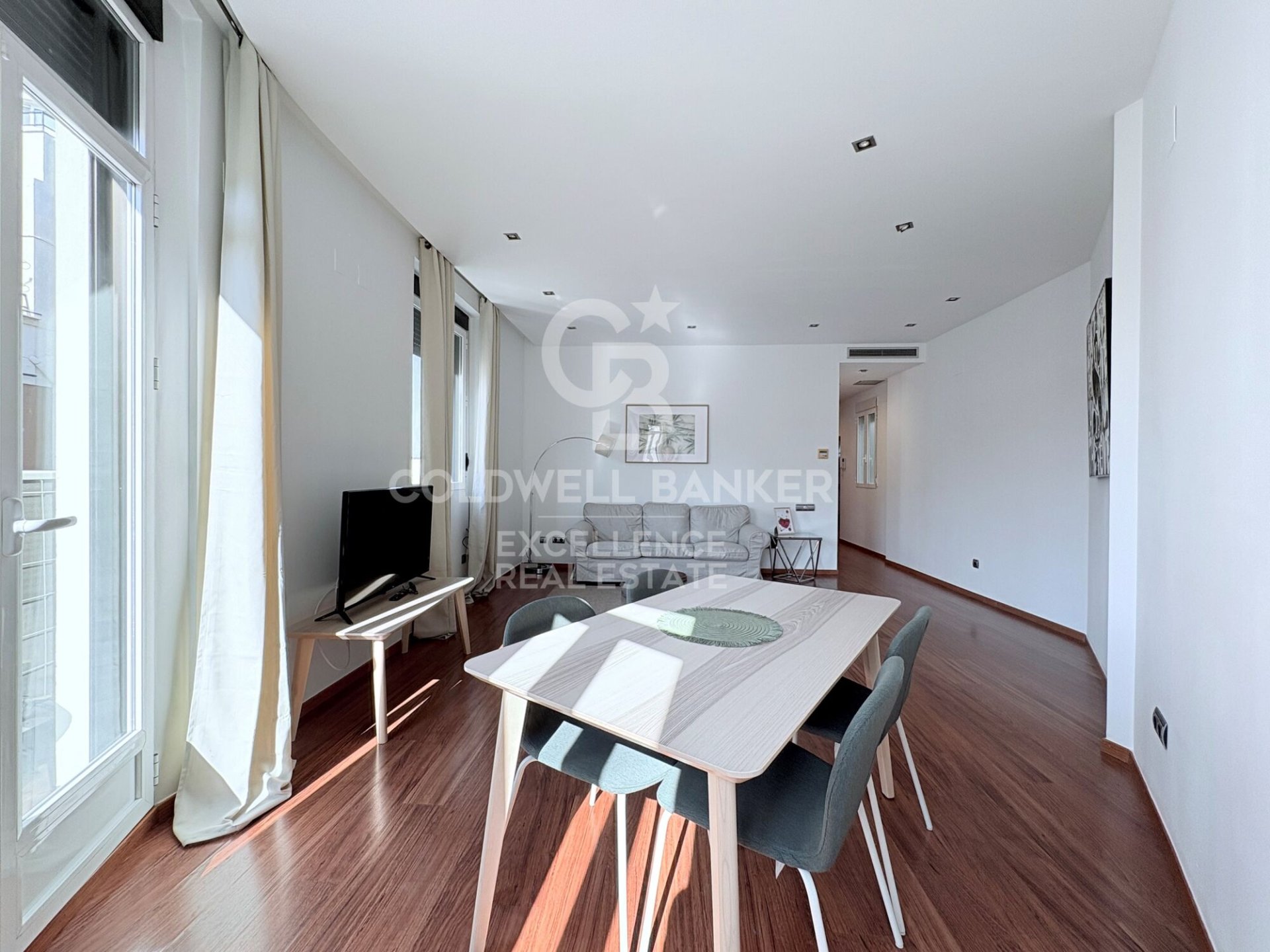 Apartment à Valencia, Espagne 3 chambres, 113 m2 No. 179200