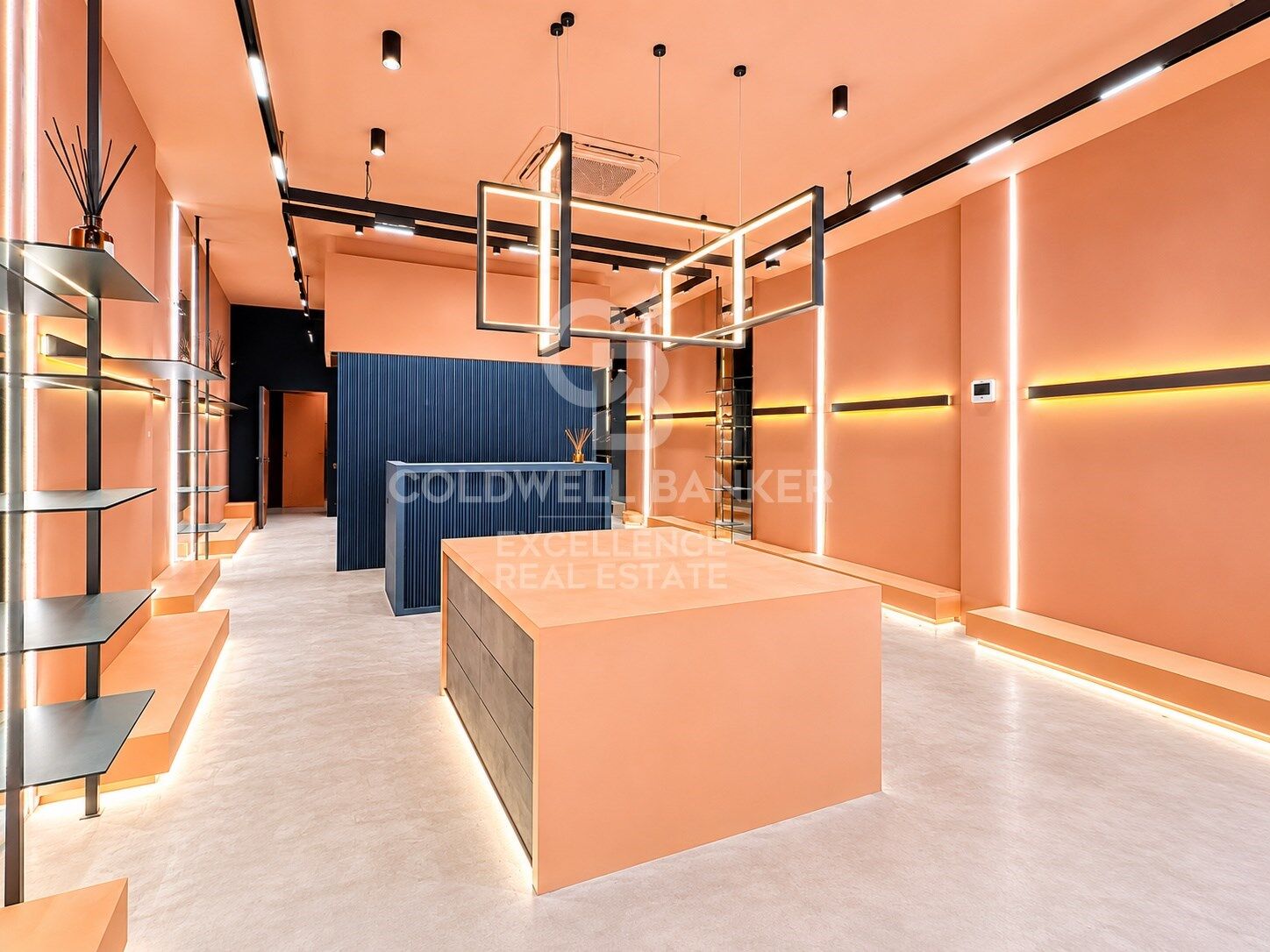 Commercial property in Valencia, Spain 105 sq.m. No. 179203