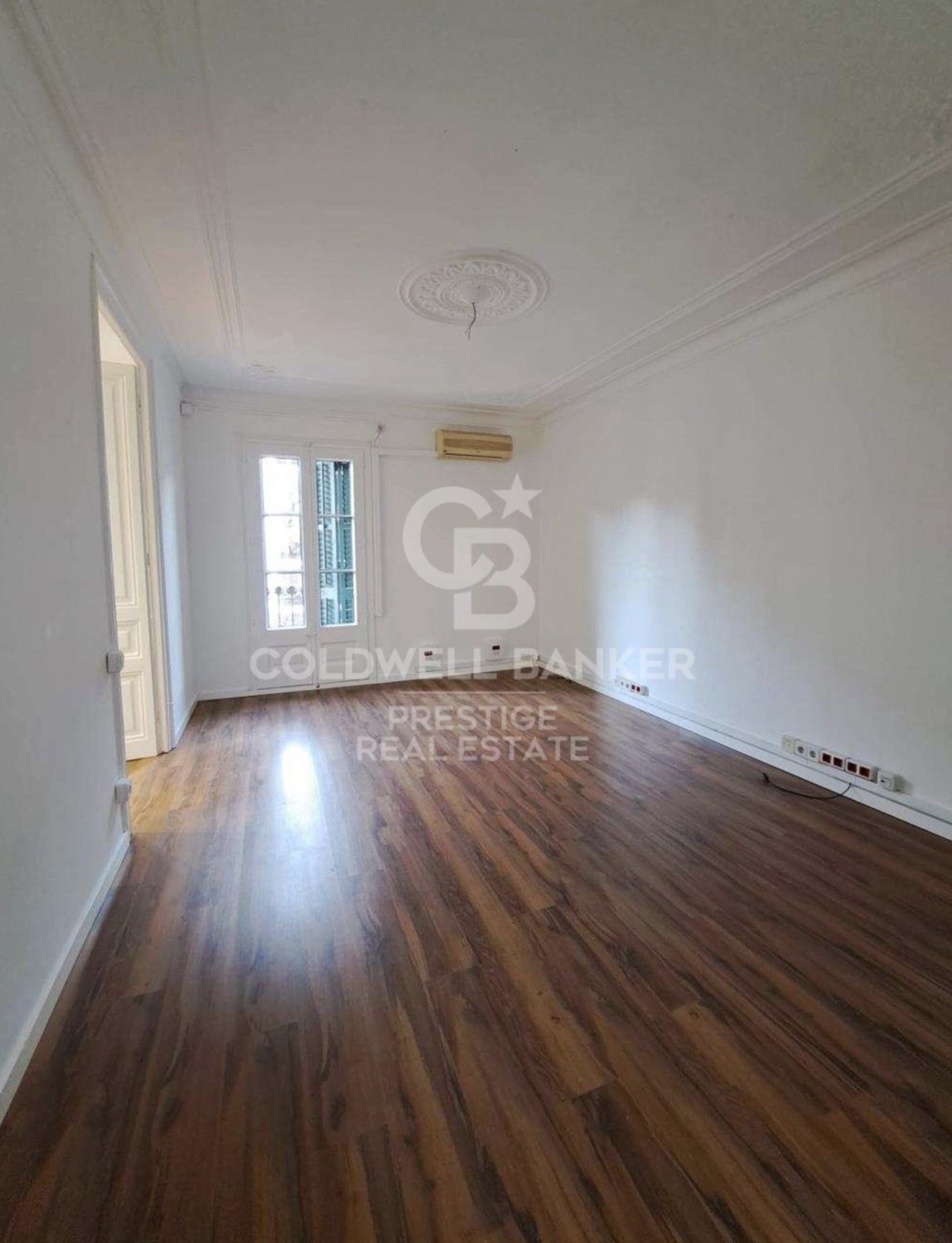 Office à Barcelona, Espagne 130 m2 No. 179199