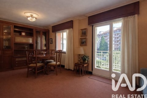 Apartament w Castro-Urdiales, Cantabria, Hiszpania 3 sypialnie, 100 mkw. nr 172613
