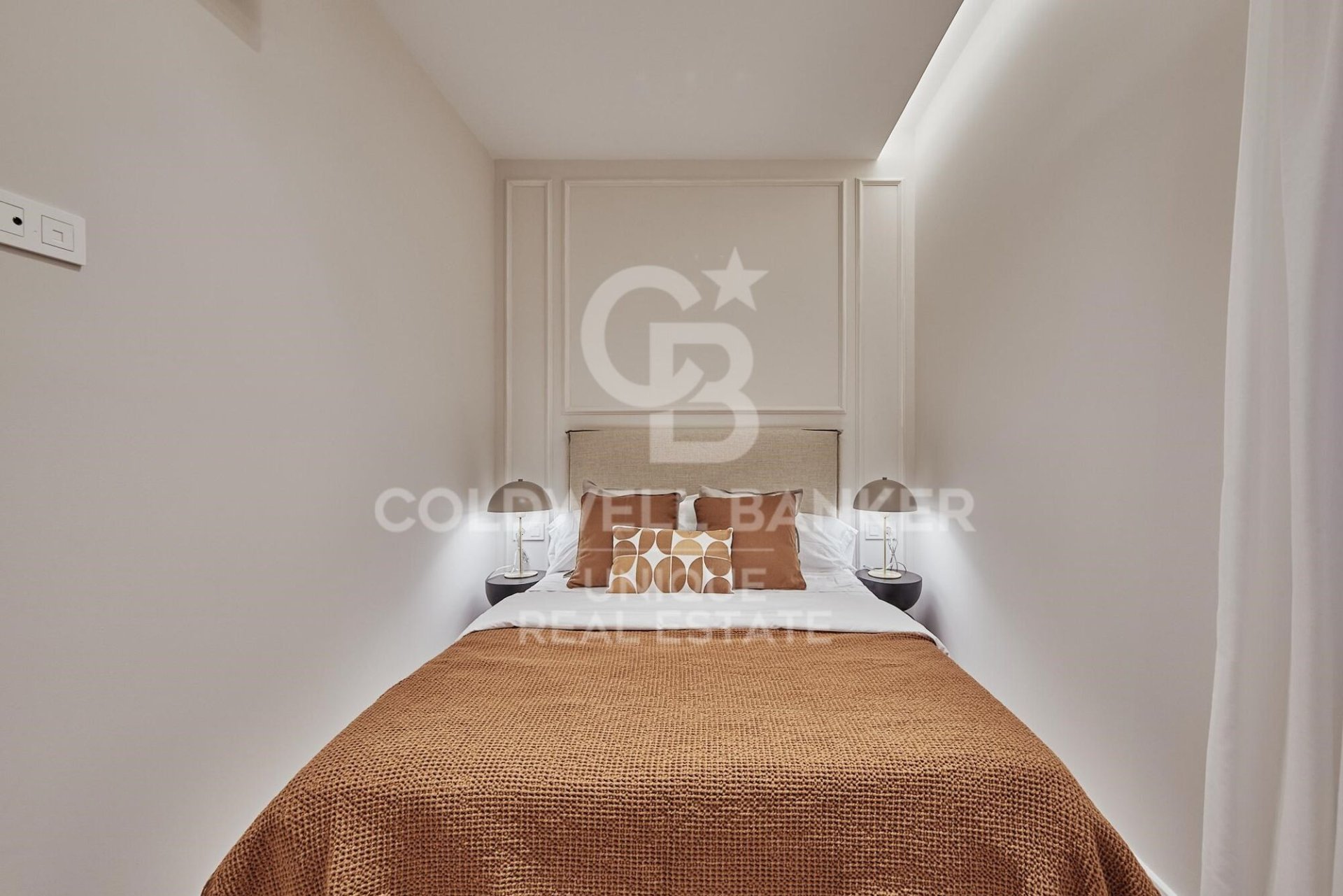 Apartment à Madrid, Espagne 2 chambres, 80 m2 No. 179146