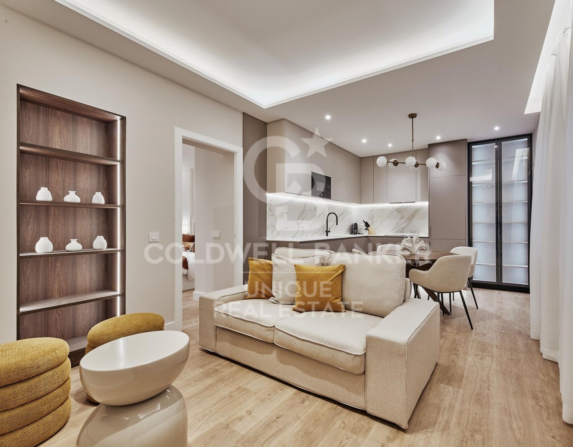 Apartment à Madrid, Espagne 2 chambres, 80 m2 No. 179146