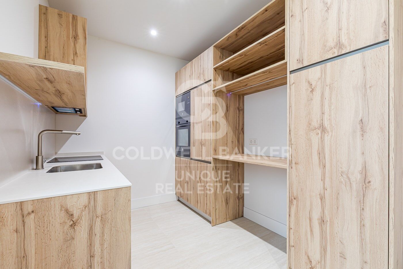 Wohnung in Madrid, Spanien 3 Schlafzimmer, 176 m2 Nr. 179142