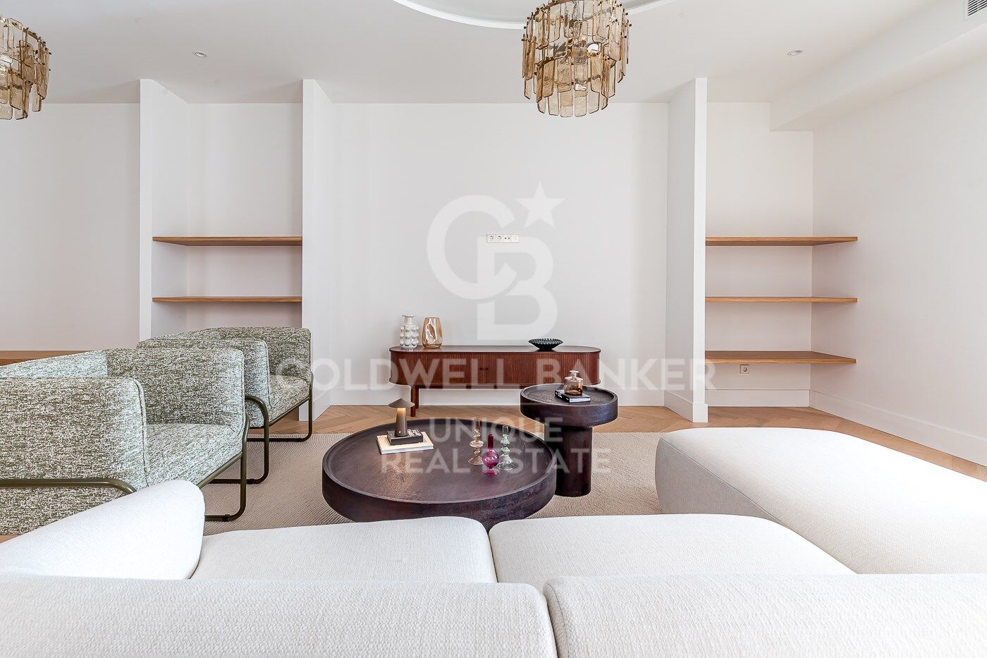 Wohnung in Madrid, Spanien 3 Schlafzimmer, 176 m2 Nr. 179142