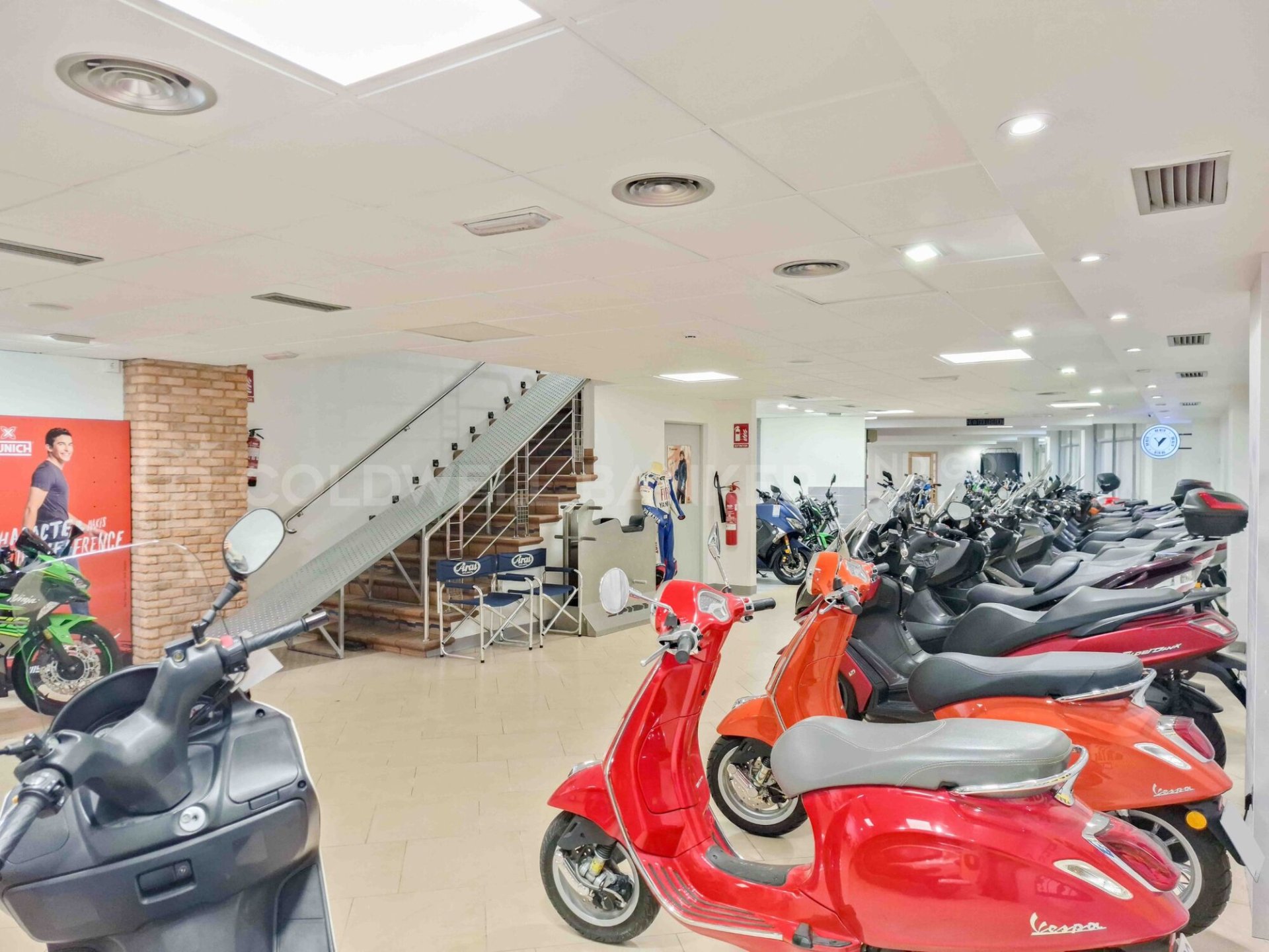 Commercial property à Vigo, Pontevedra, Espagne 792 m2 No. 157511