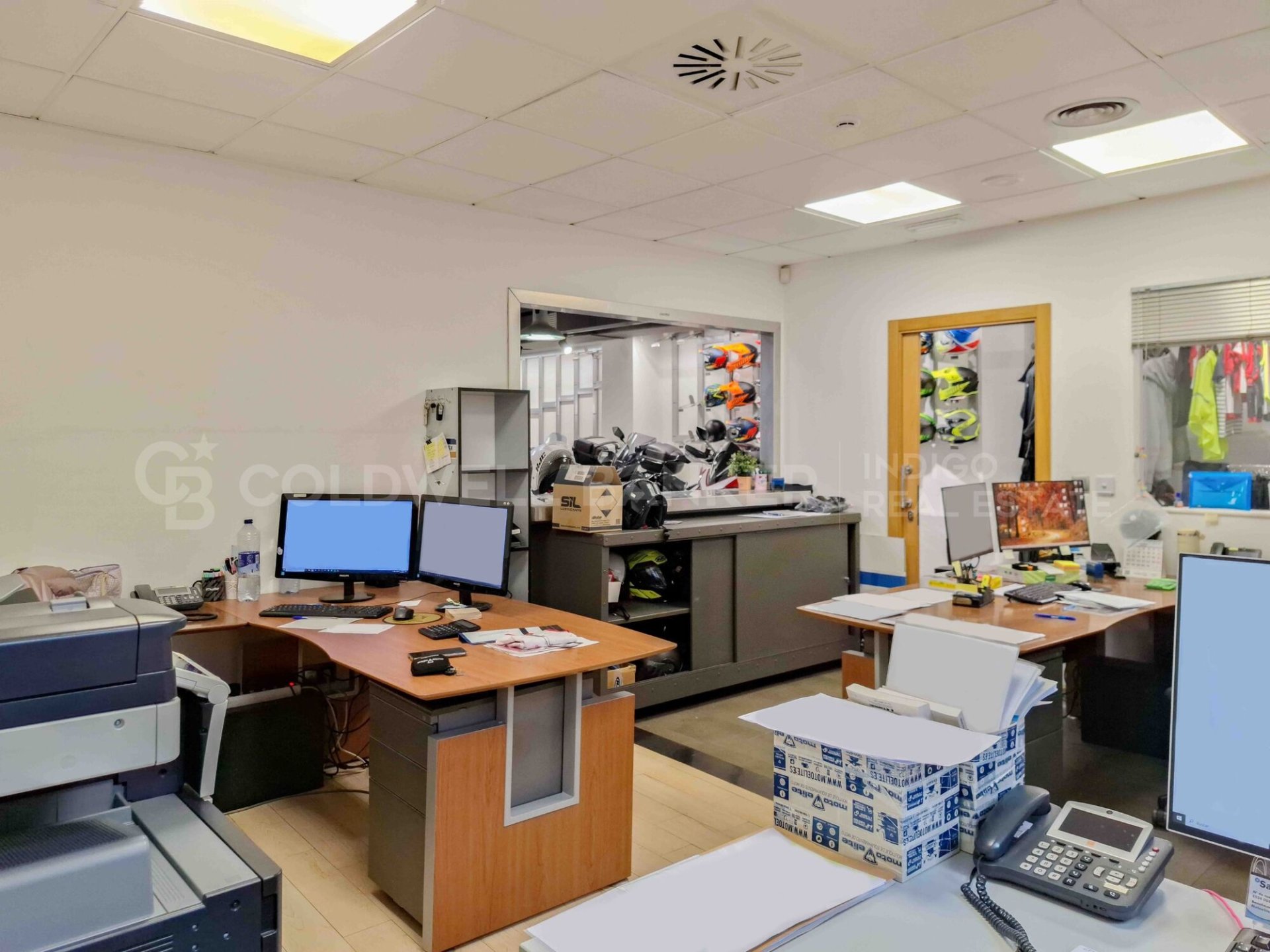Commercial property à Vigo, Pontevedra, Espagne 792 m2 No. 157511