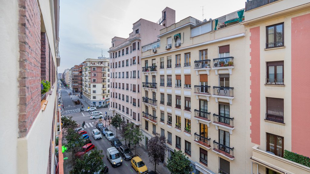 Huoneisto Madrid, Espanja 3 makuuhuonetta, 97 m2 No. 107047
