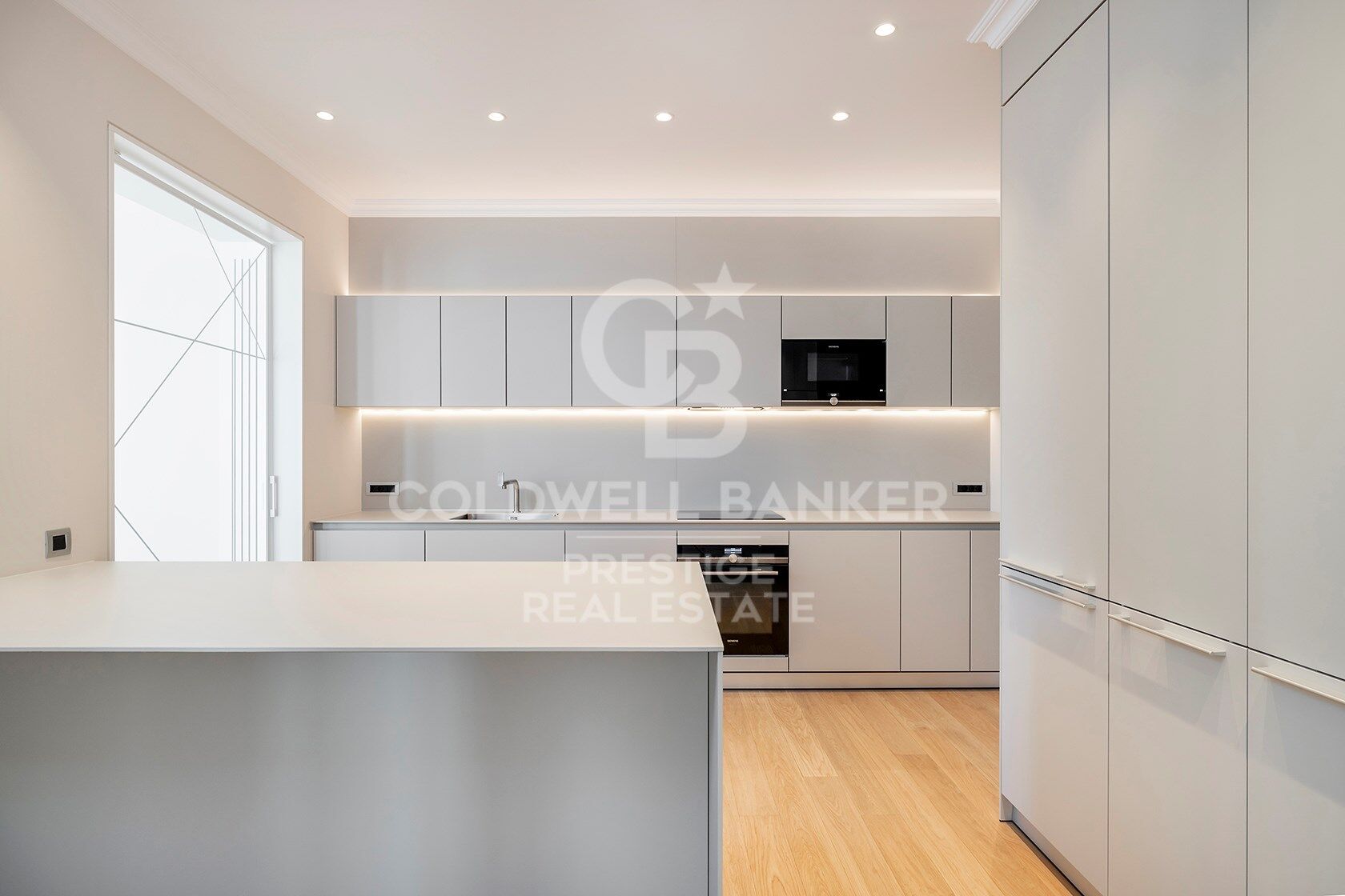 Apartament w Barcelona, Hiszpania 3 sypialnie, 188 mkw. nr 159449