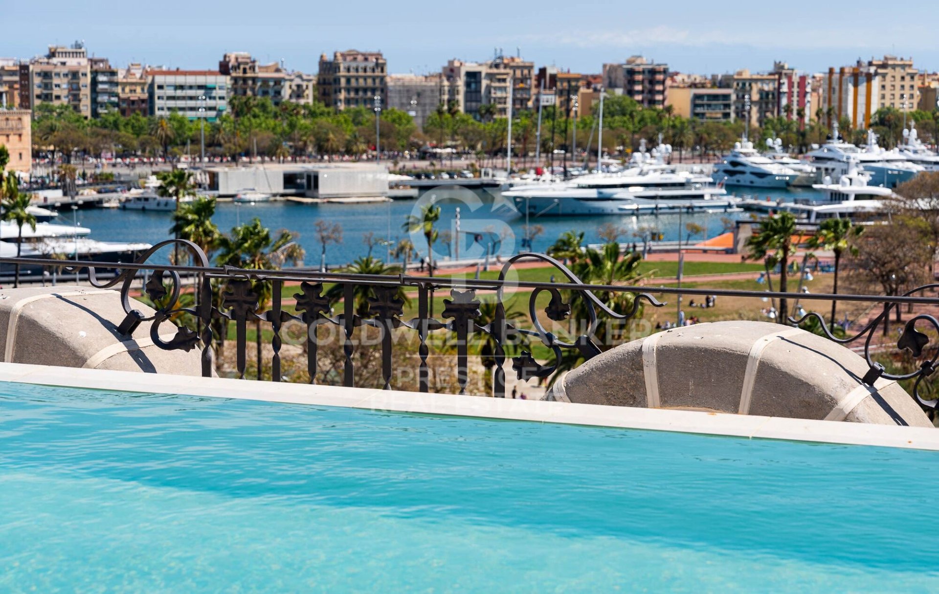 Apartament w Barcelona, Hiszpania 3 sypialnie, 188 mkw. nr 159449