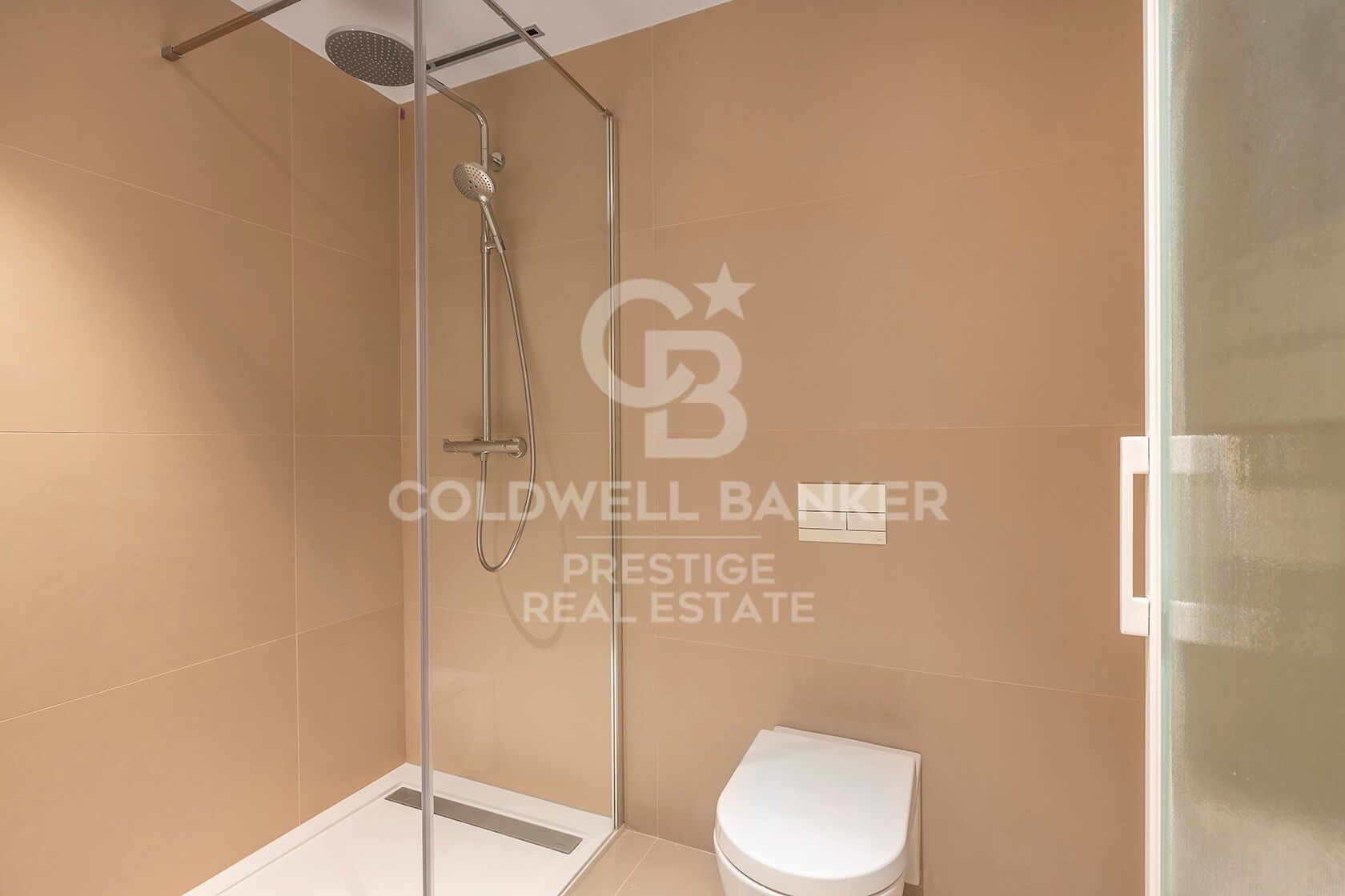Apartament w Barcelona, Hiszpania 3 sypialnie, 184 mkw. nr 159450
