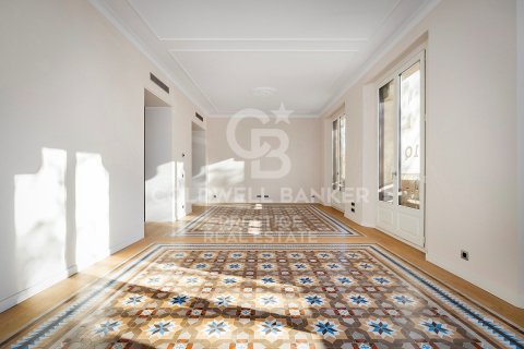 Dzīvoklis Barcelona, Spānijā 3 istabas, 183 m2 Nr. 159451