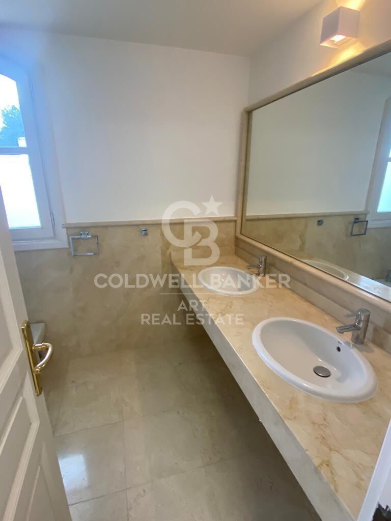 Townhouse in Benahavis, Malaga, Spain 3 bedrooms, 133 sq.m. No. 159444