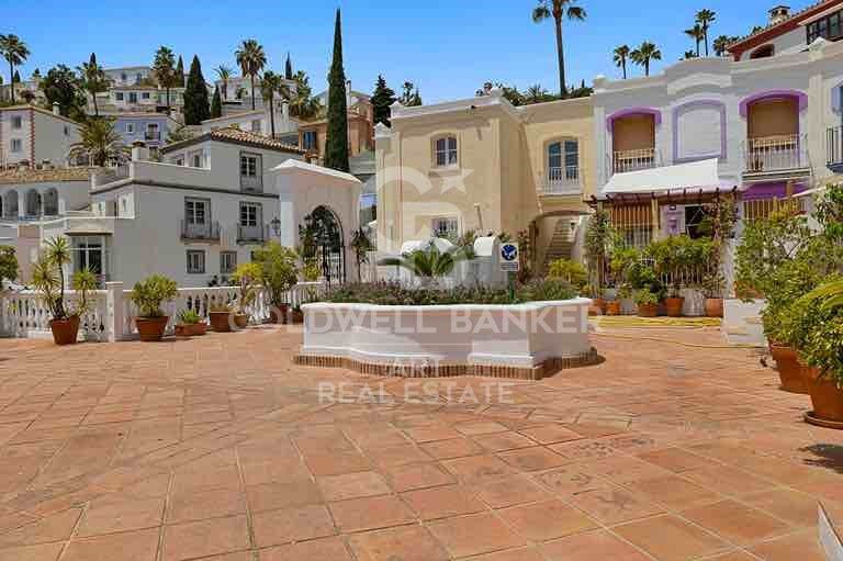 Townhouse in Benahavis, Malaga, Spain 3 bedrooms, 133 sq.m. No. 159444