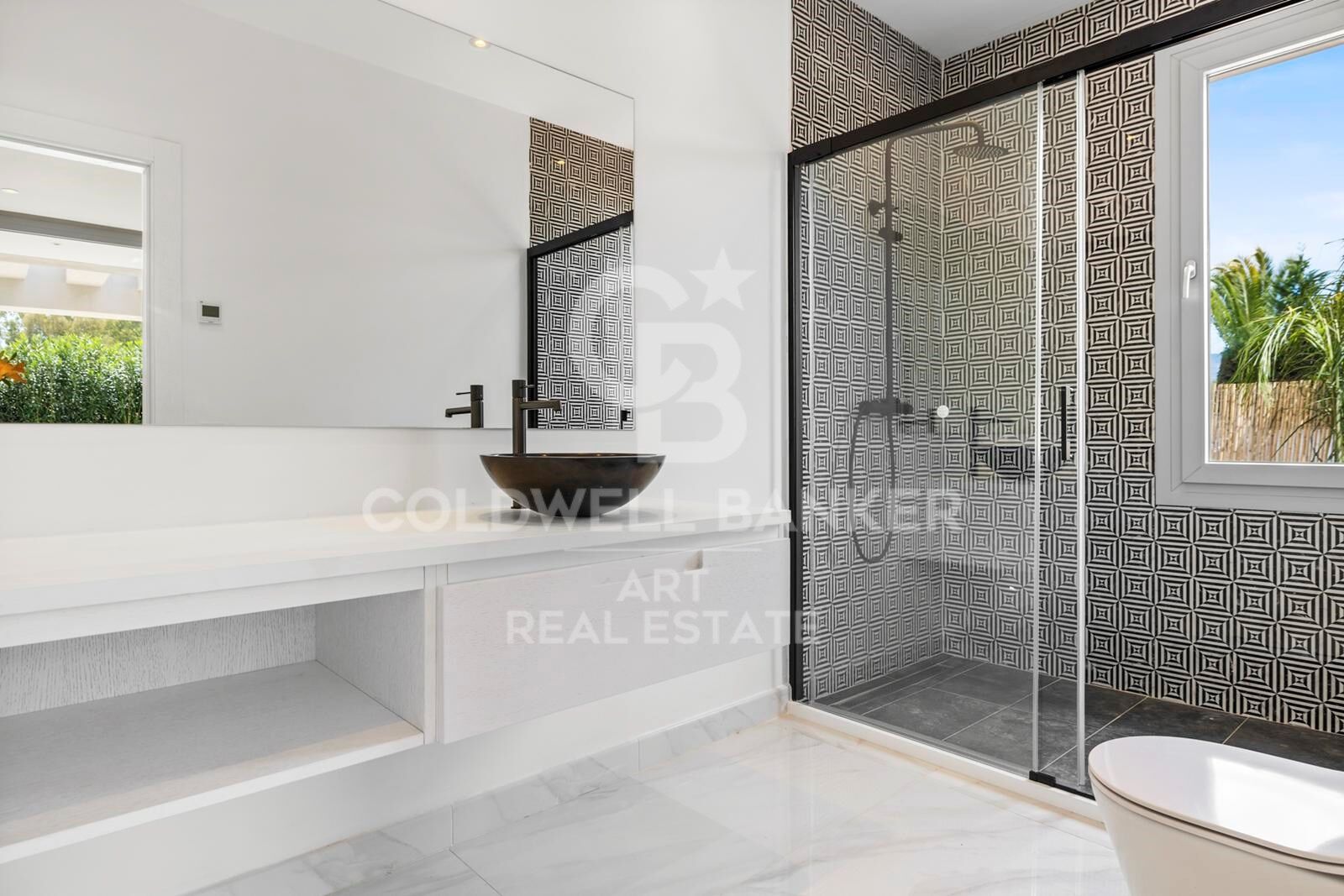 Villa i Marbella, Malaga, Spanien 5 sovrum, 450 kvm. Nr. 159441