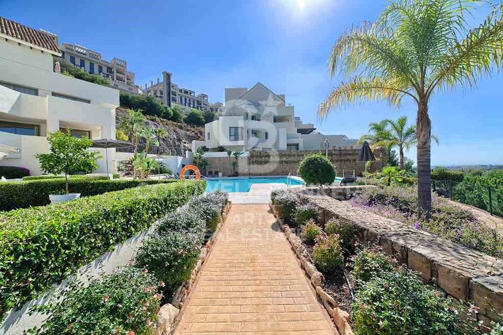 Takvåning i Benahavis, Malaga, Spanien 3 sovrum, 231 kvm. Nr. 159445