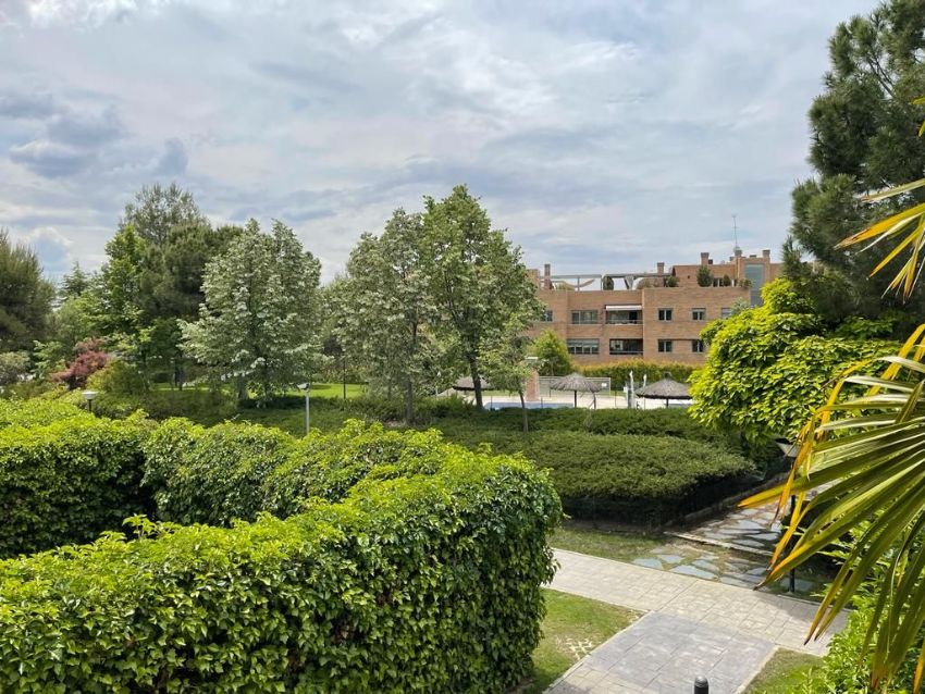 Apartment in Madrid, Spain 2 bedrooms, 121 sq.m. No. 76223